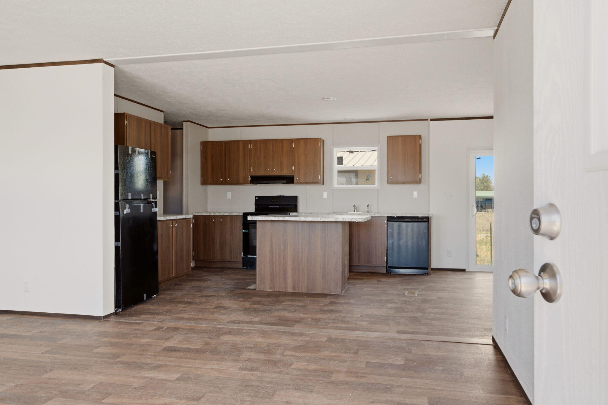 Photo 3 of Manufactured home for sale at 614 Irene Ave, Moriarty, NM 87035 | MLS# 1108560 | Listing updated on 2026-09-19