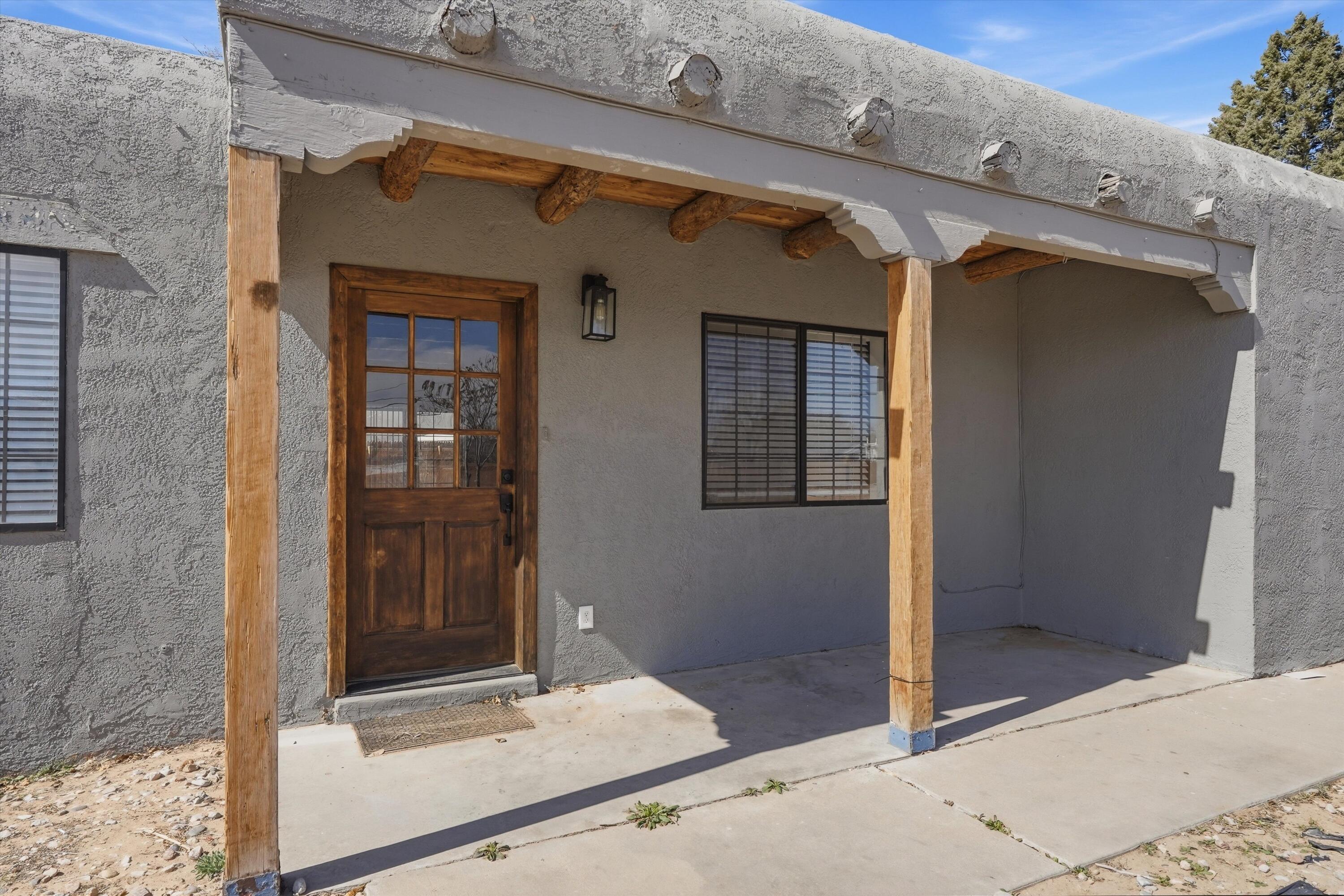 1313 Sara Road, Rio Rancho NM 87124