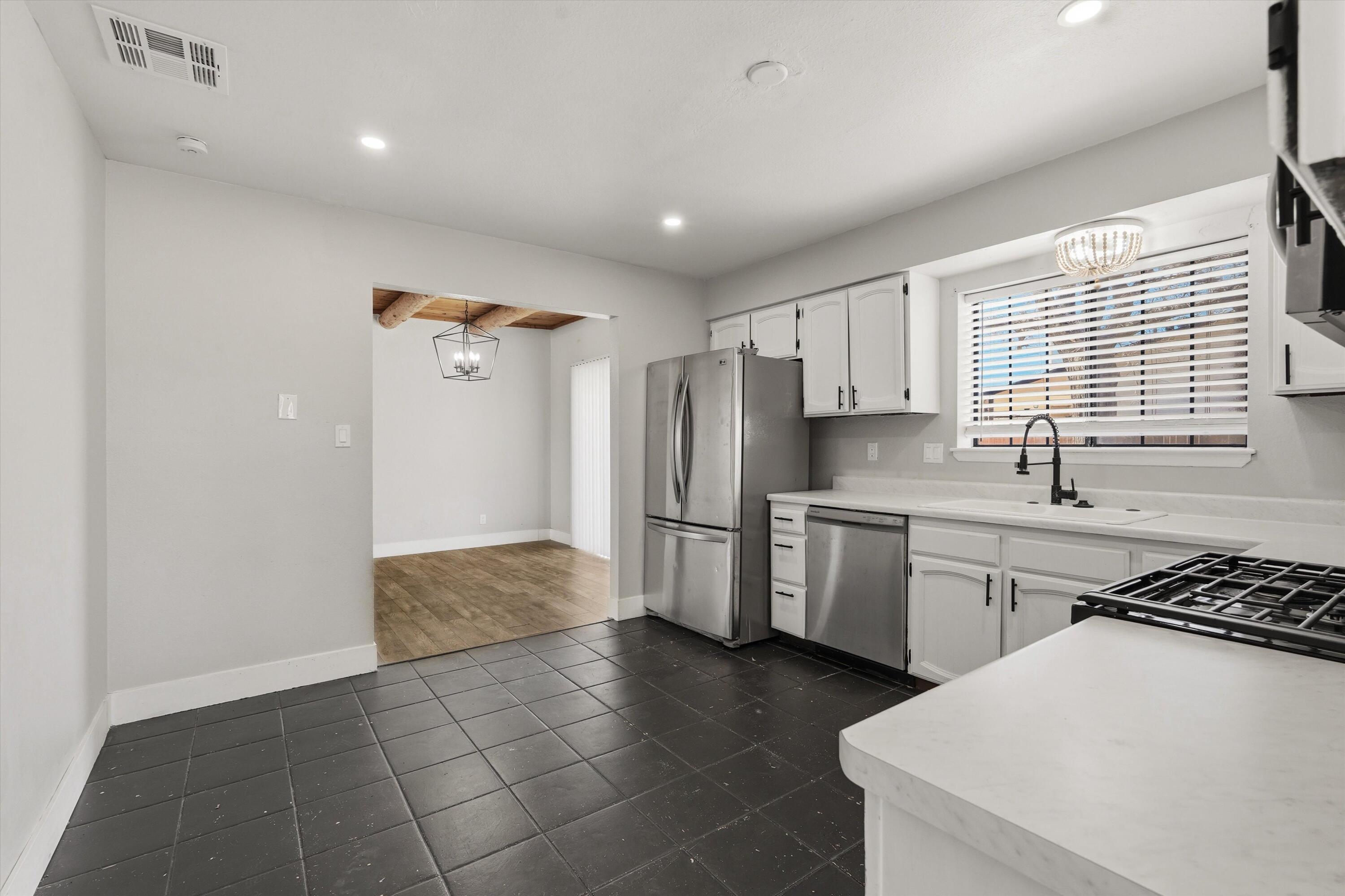 1313 Sara Road SE 