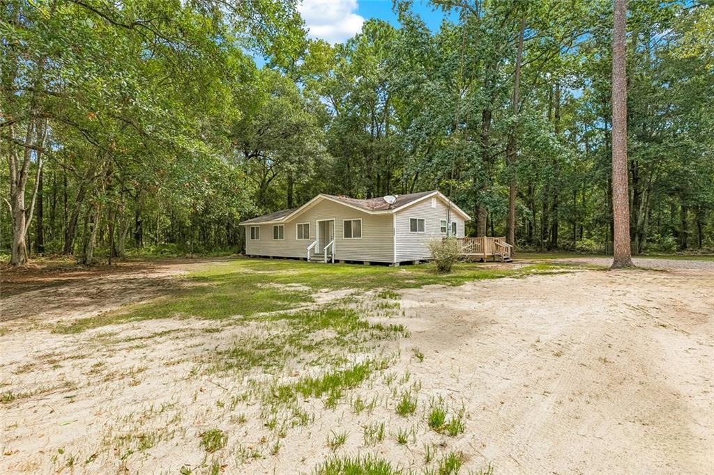 2nd image of 65606 Mulberry St, Mandeville, LA 70448 | MLS# 2569646