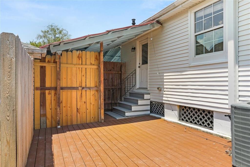 940 French Street