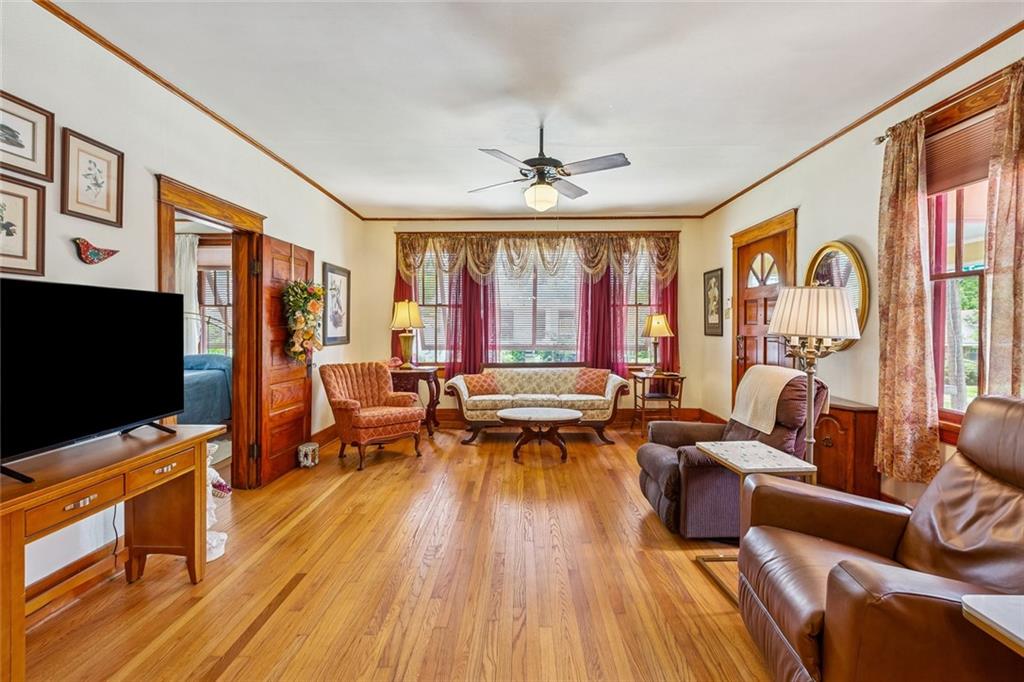5th image of 705 Maximillian St, Baton Rouge, LA 70802 | MLS# 2571234