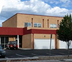 Townhouse for sale at 320 Adams St SE, Albuquerque, NM 87108 | MLS# 1108656