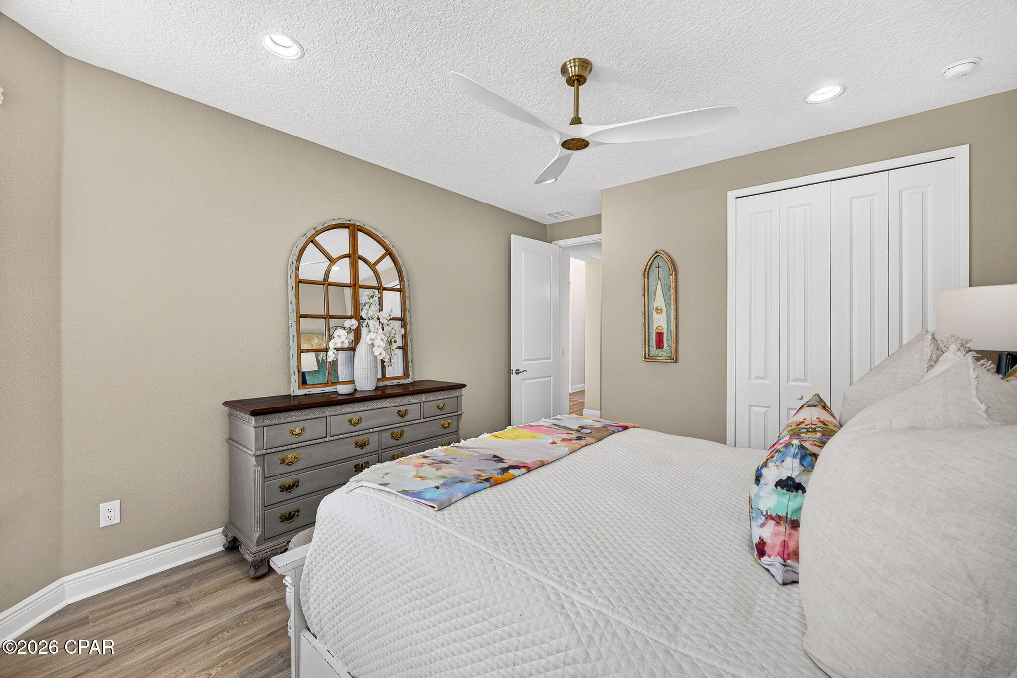 9196 Paradise Drive, Panama City Beach, FL 32413 thumbnail, photo 17 of 100