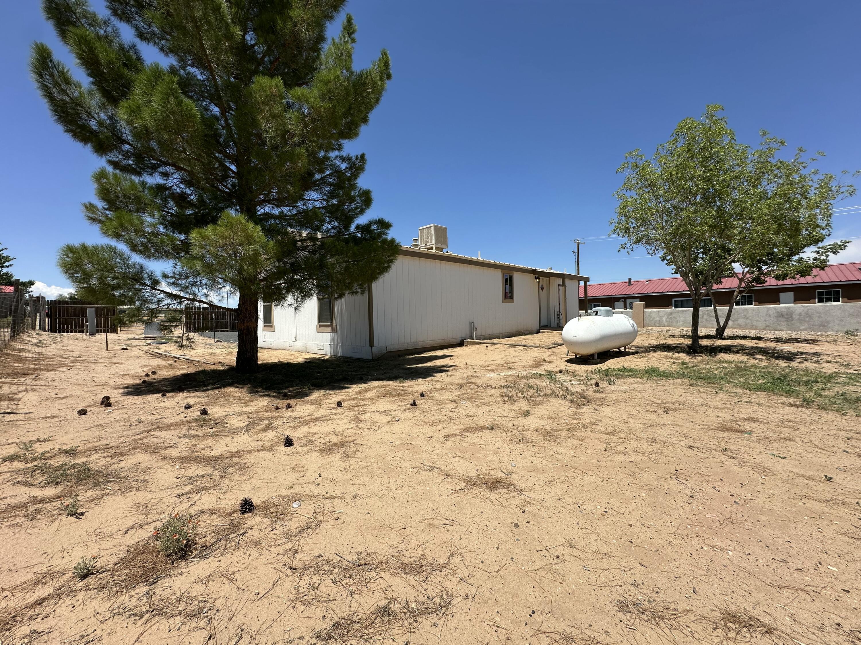 35th image of 1006 26th St Sw, Rio Rancho, NM 87124 | MLS# 1108716
