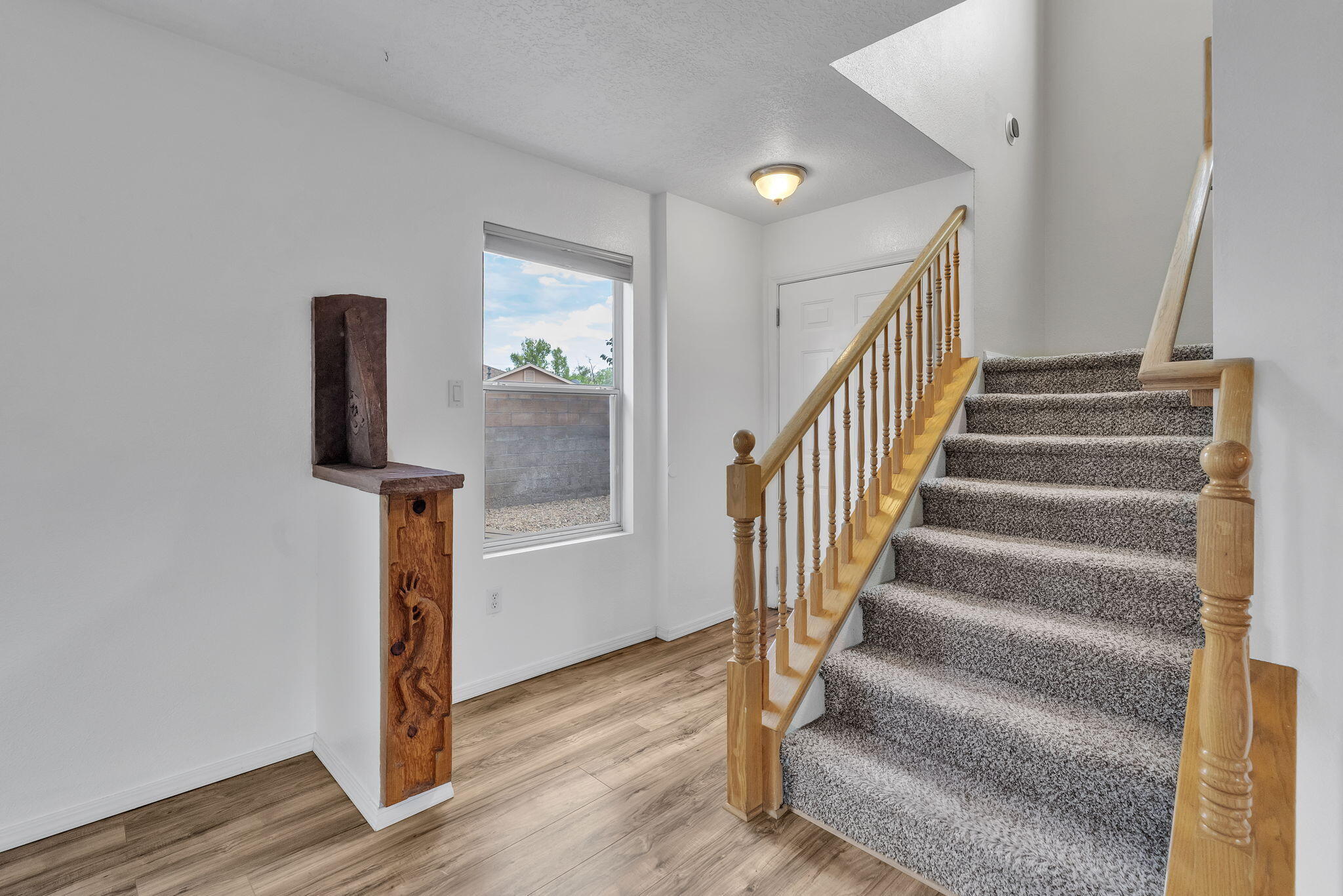 203 Derramadera Avenue NE 