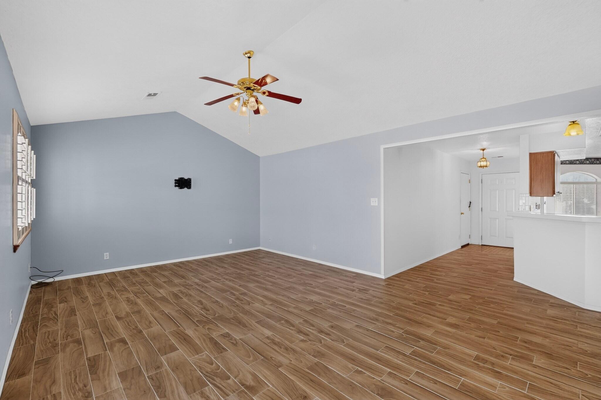 5th image of 1724 Blueberry Dr Ne, Rio Rancho, NM 87144 | MLS# 1108758