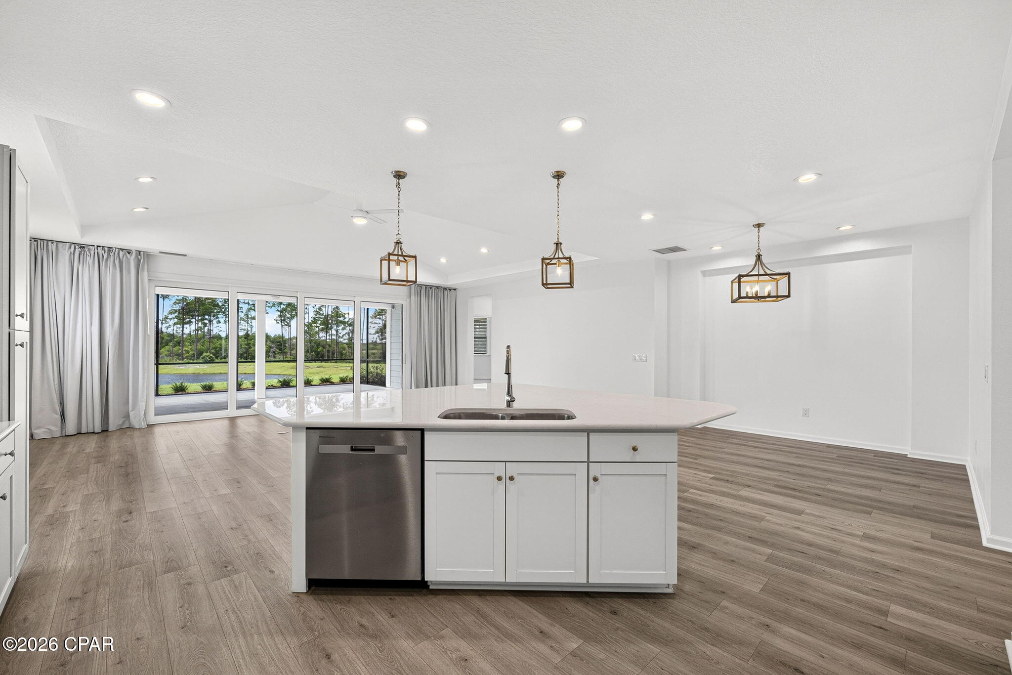 8827 Coral Reef Way, Panama City Beach, FL 32413 thumbnail, photo 10 of 37