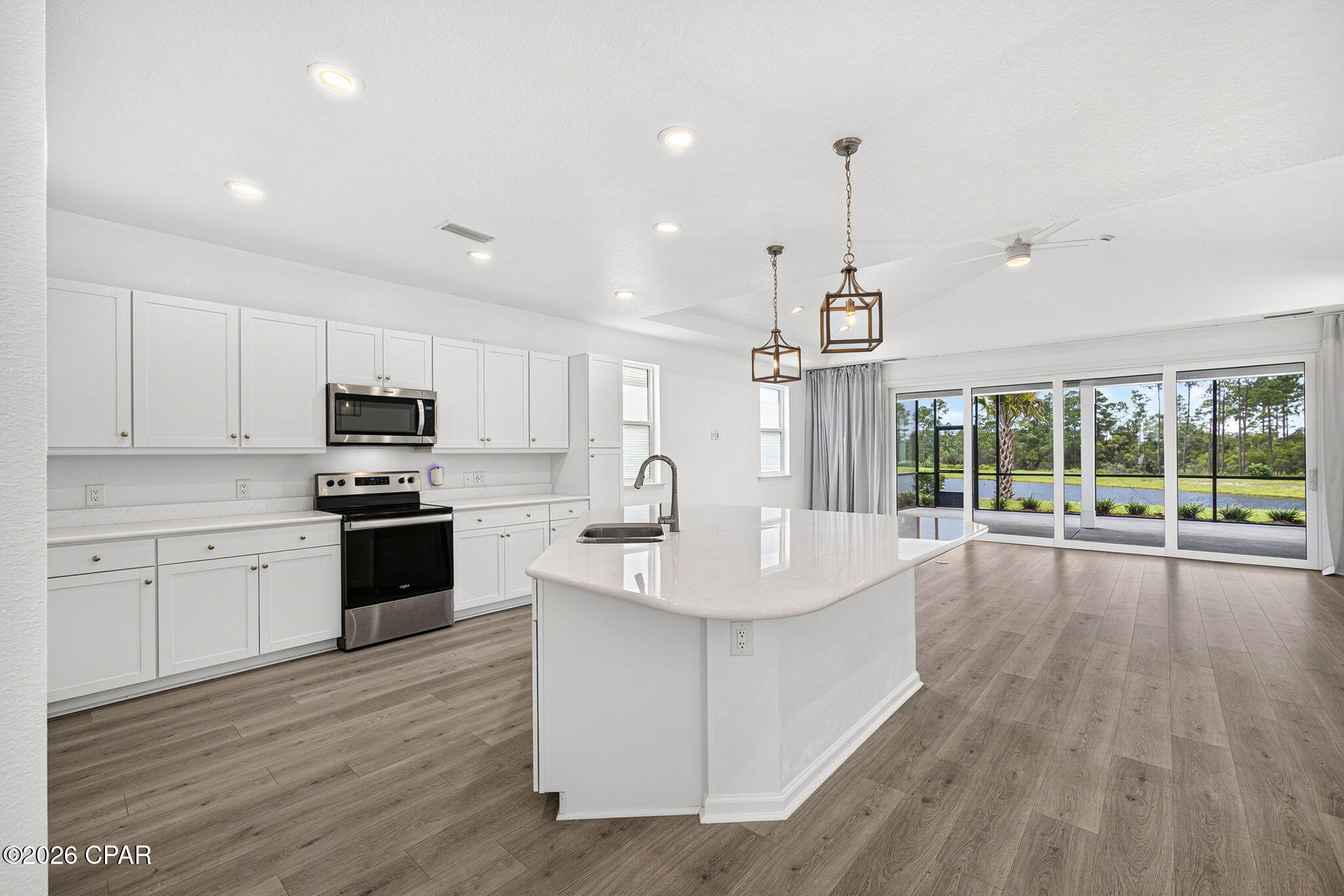 8827 Coral Reef Way, Panama City Beach, FL 32413 thumbnail, photo 8 of 37