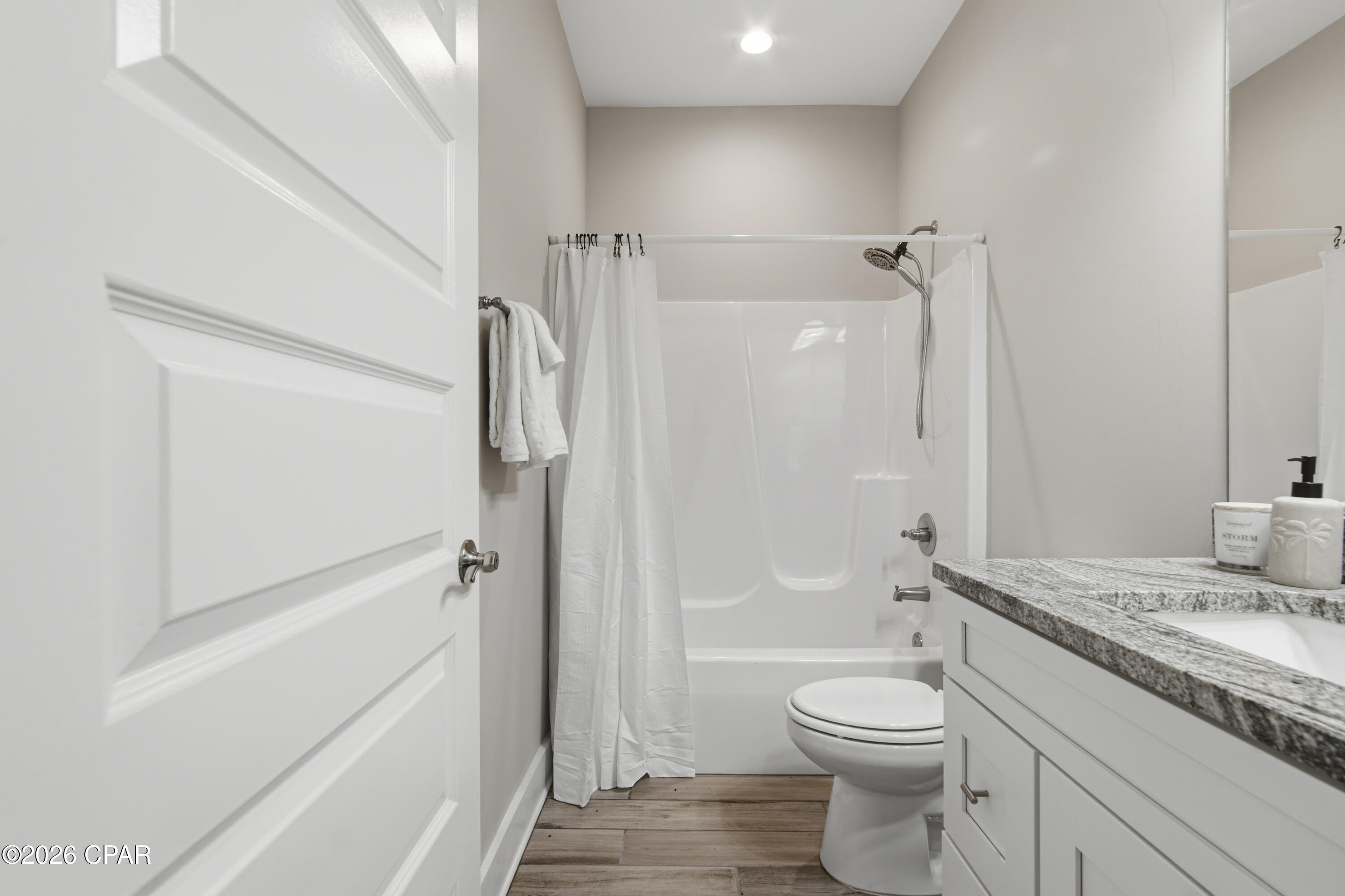 6222 Pinetree Avenue, Panama City Beach, FL 32408 thumbnail, photo 20 of 26