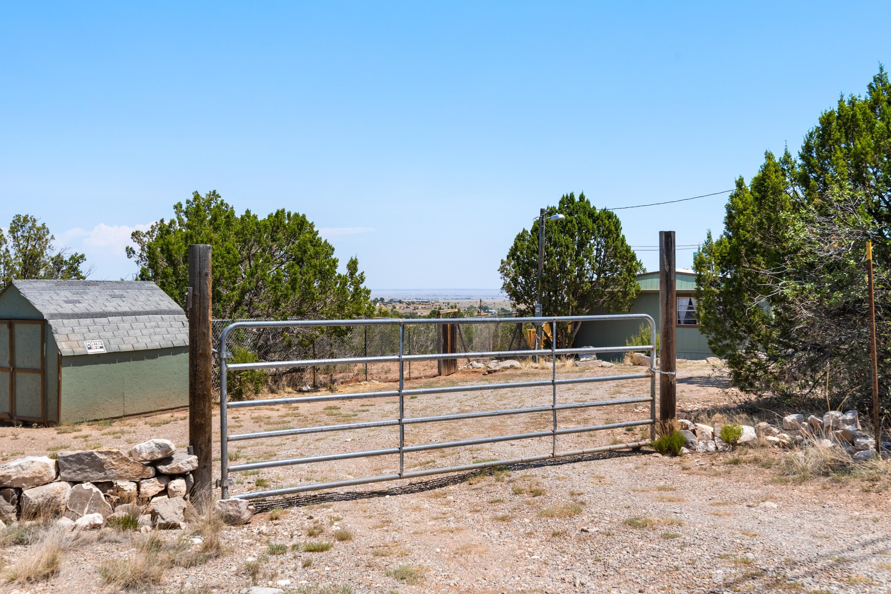 2nd image of 197 Skyline Dr, Edgewood, NM 87015 | MLS# 1108771