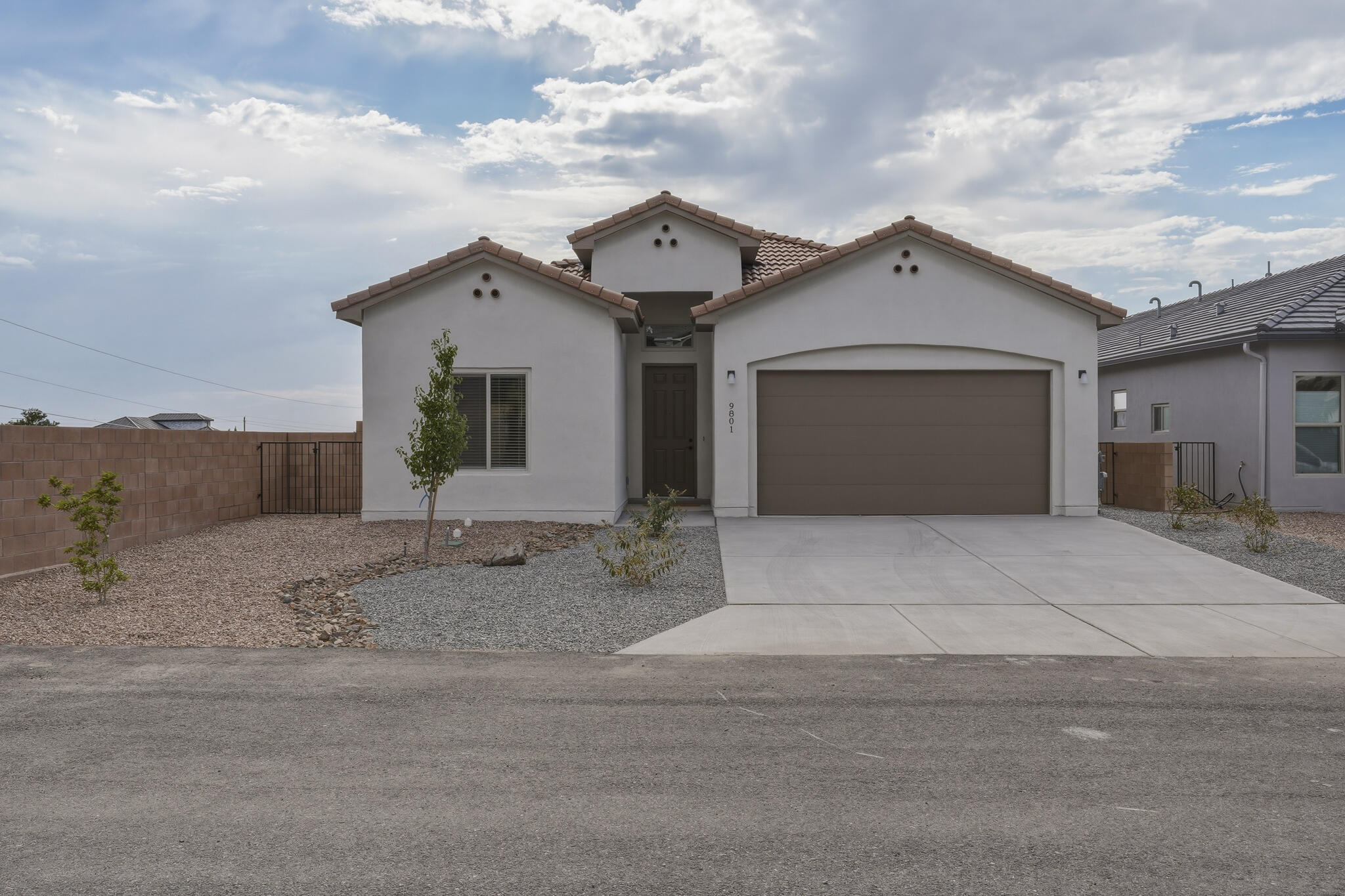 9801 Desert Lark Place NE Albuquerque, NM 87122