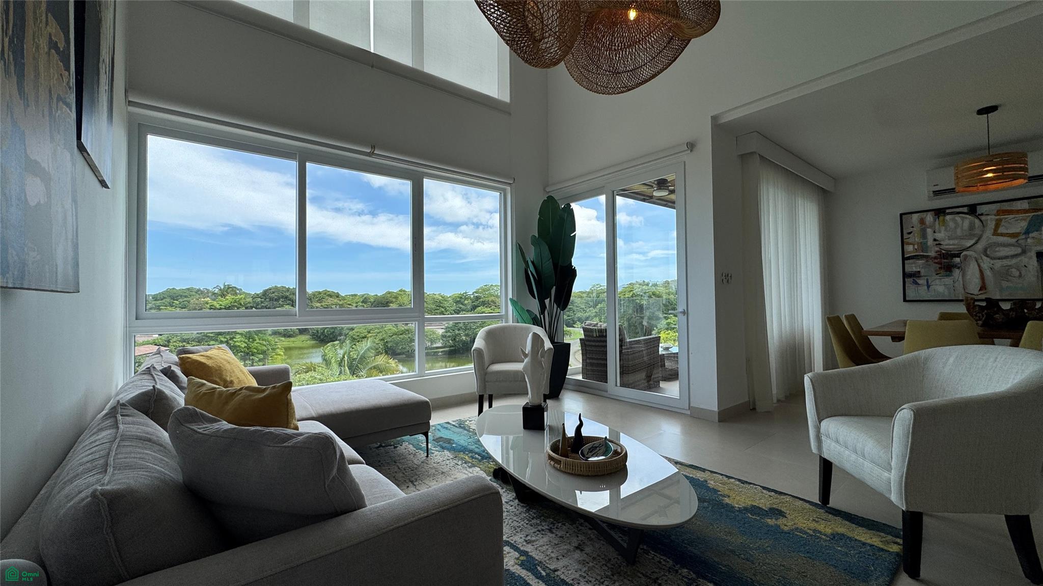4 bed Single Family Homes For Sale in Puntarenas, Puntarenas - 1