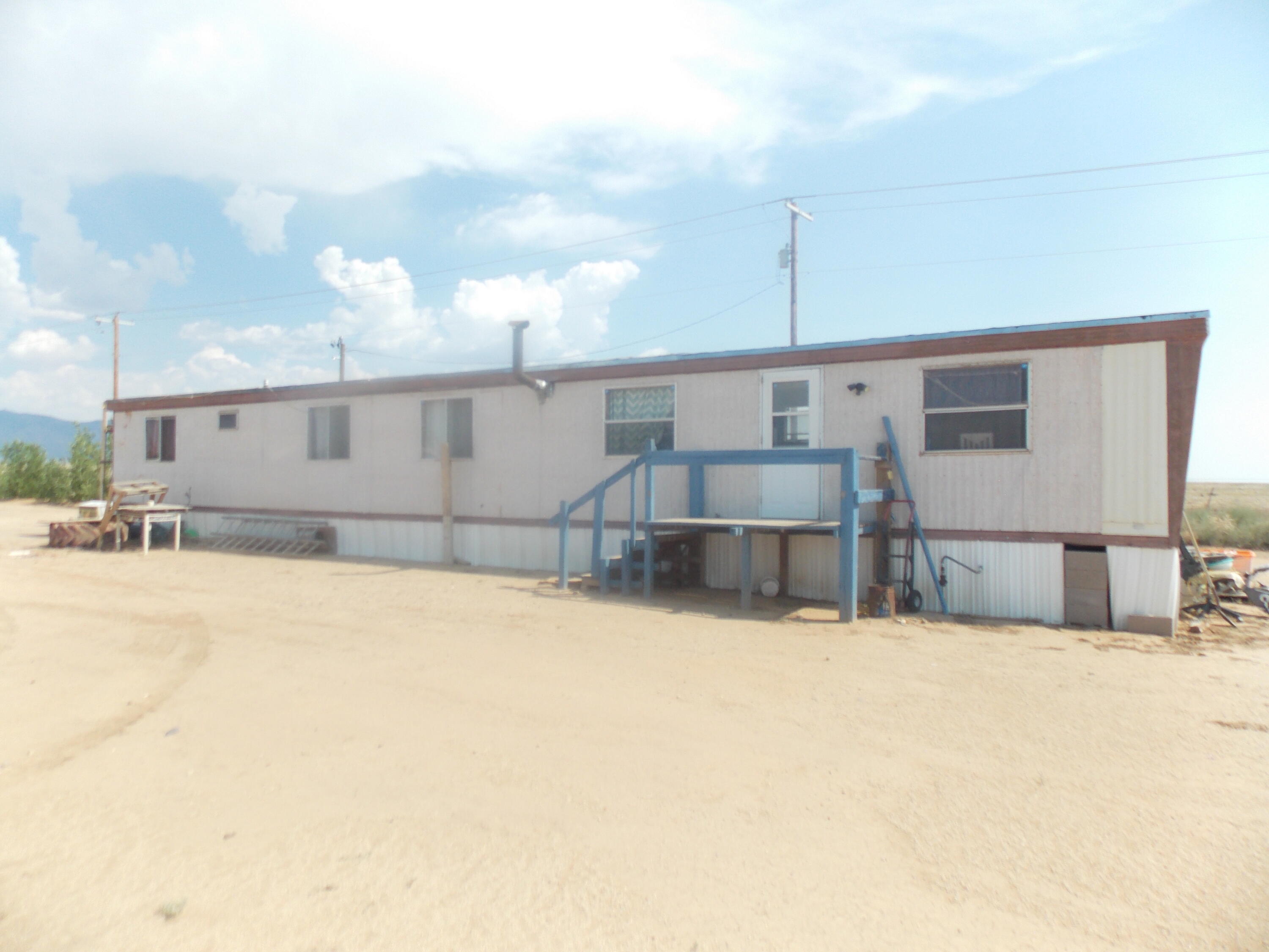 1st image of 442 Meadowlake Rd, Los Lunas, NM 87031 | MLS# 1108799