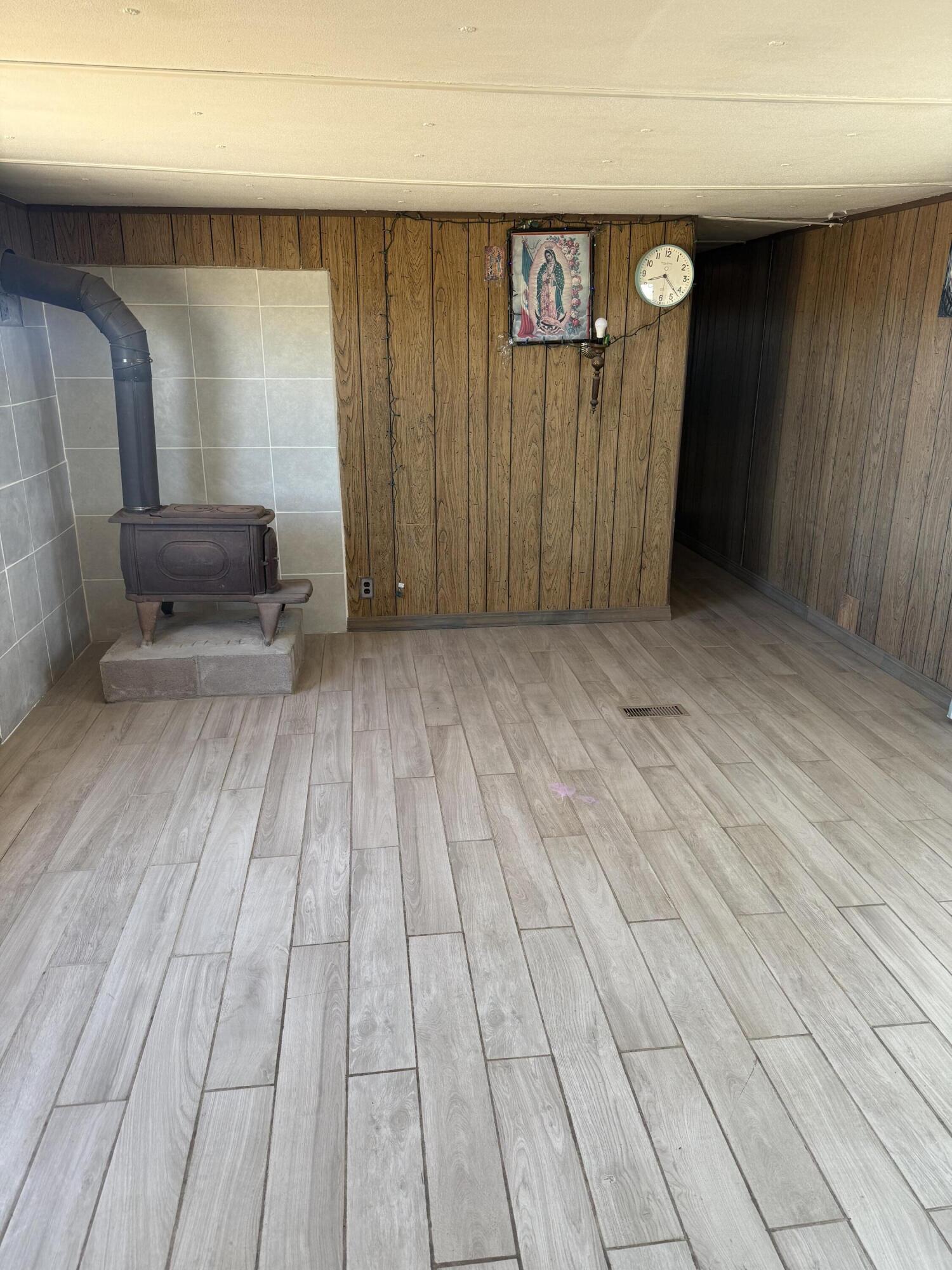 3rd image of 442 Meadowlake Rd, Los Lunas, NM 87031 | MLS# 1108799