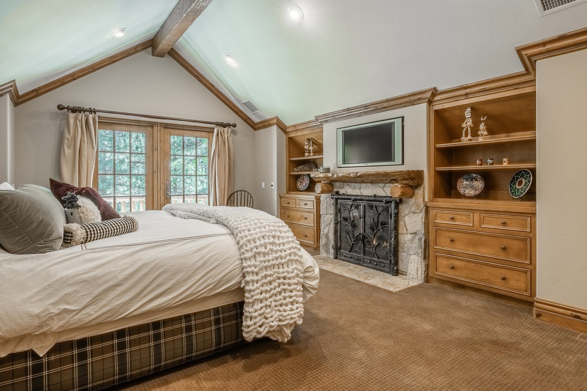 Property Photo 33