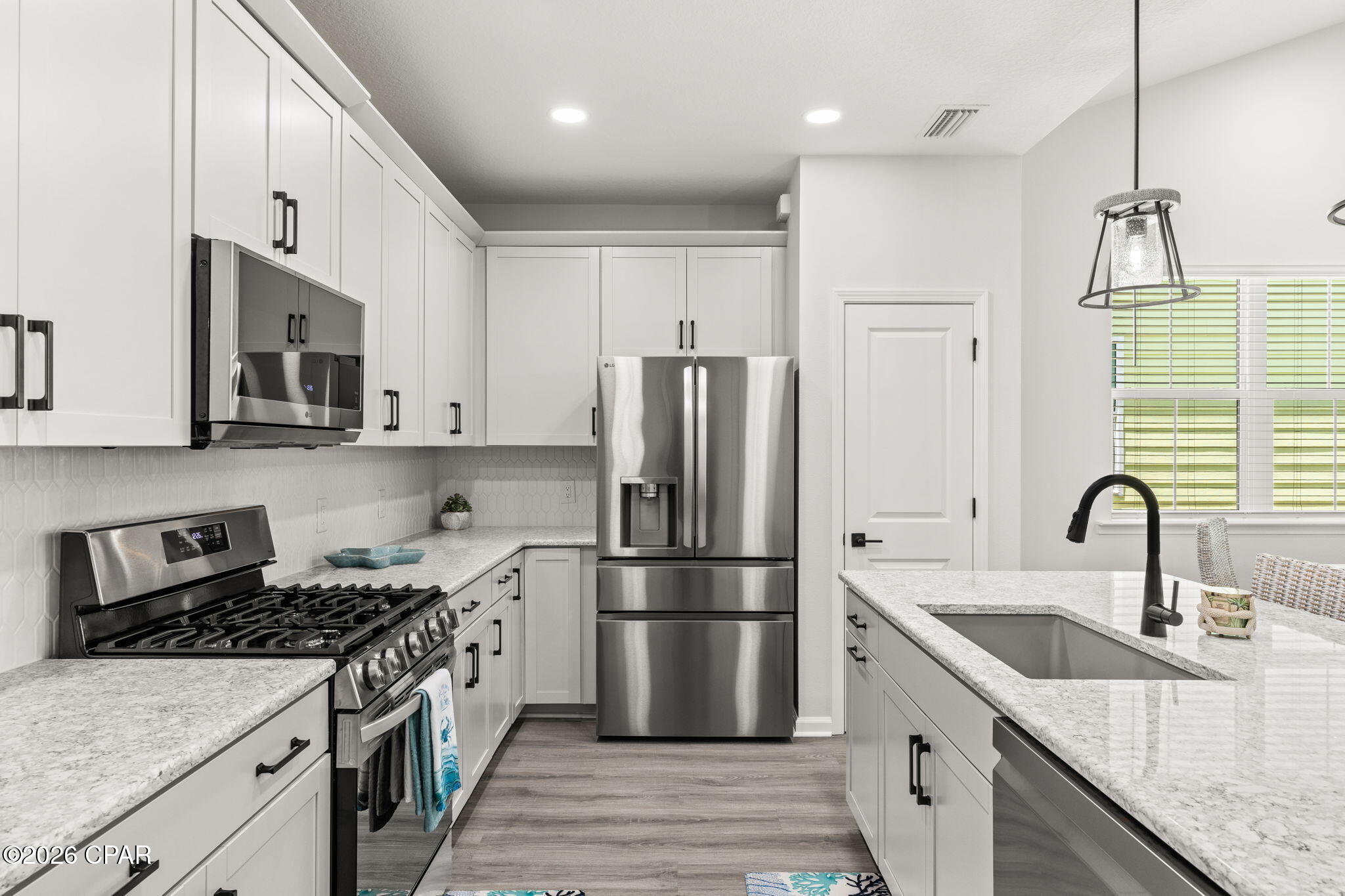 8943 Parrot Place, Panama City Beach, FL 32413 thumbnail, photo 17 of 100