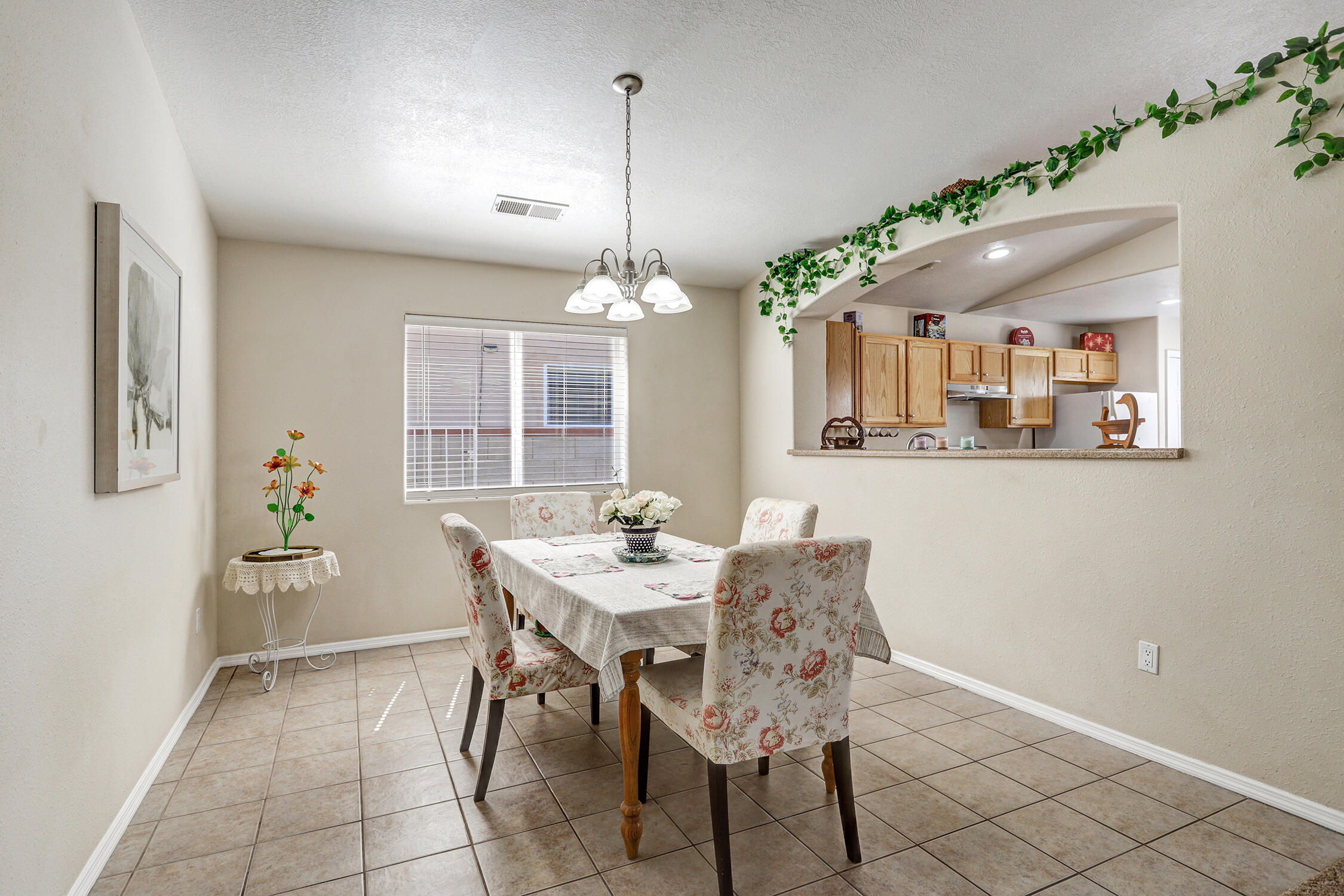5th image of 45 Rosa Ave Sw, Los Lunas, NM 87031 | MLS# 1108828