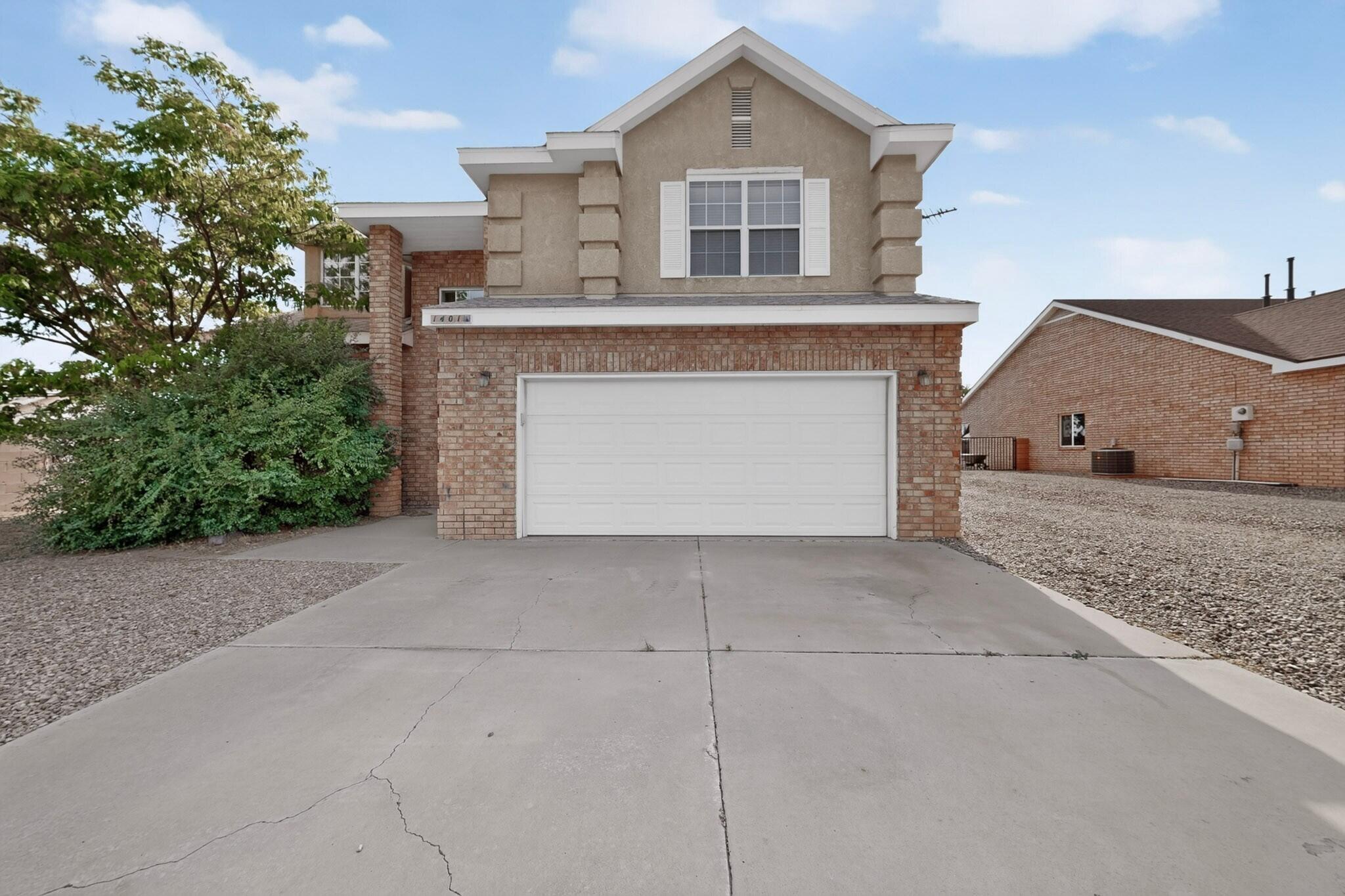 1401 Cerro Crestado Drive NW 