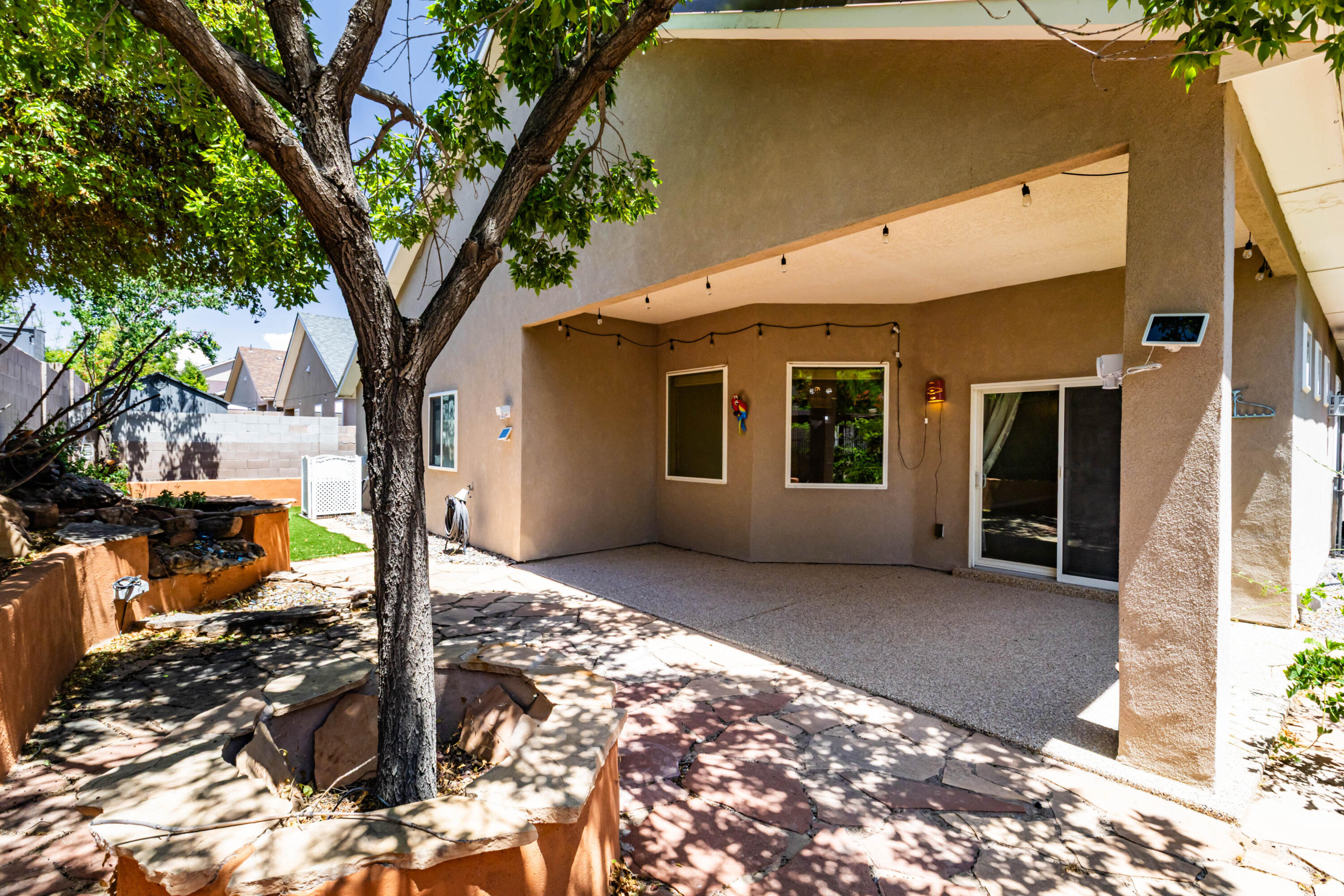 1333 Reynosa Loop SE 