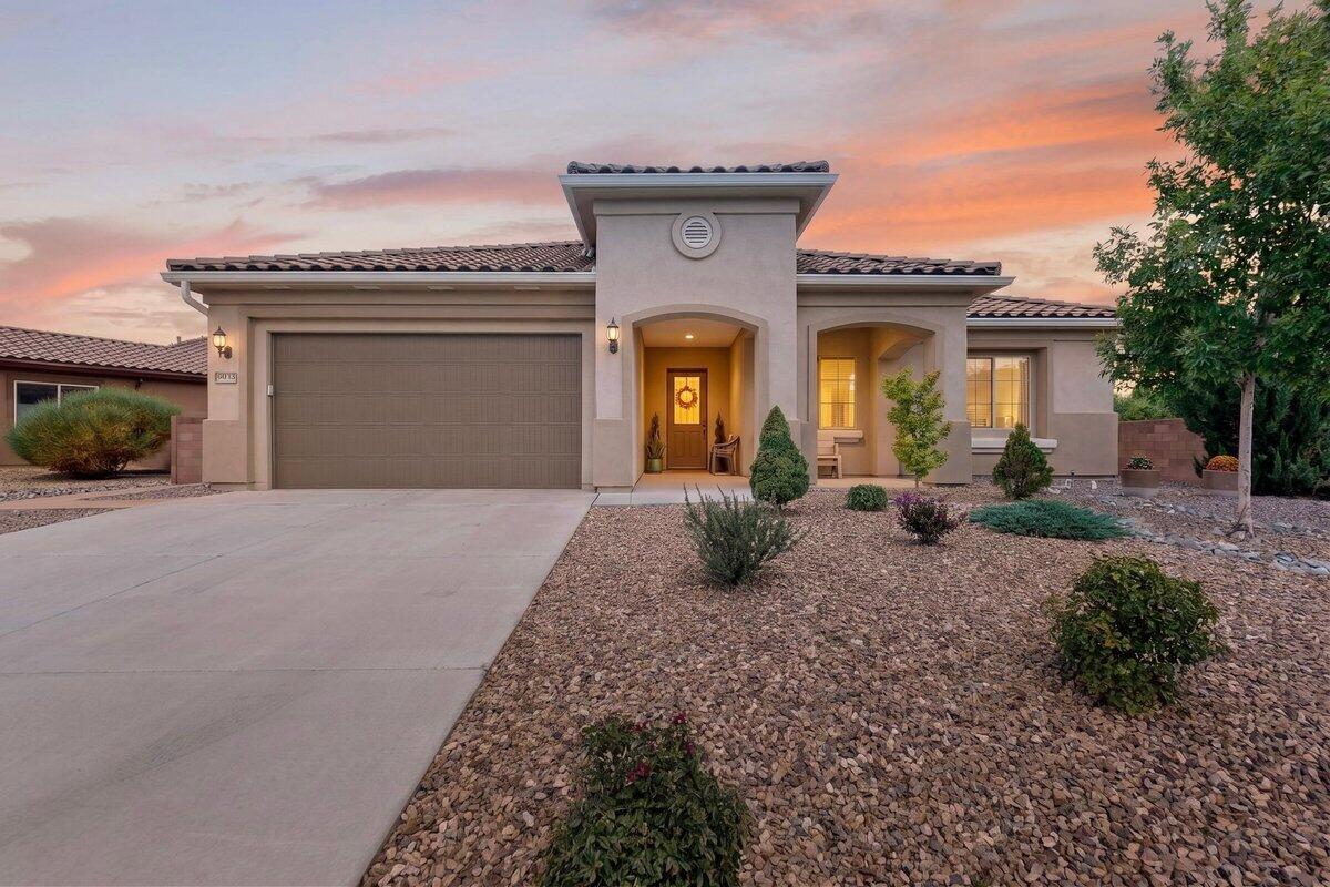 9015 E Wind Caves Way, Albuquerque NM 87120