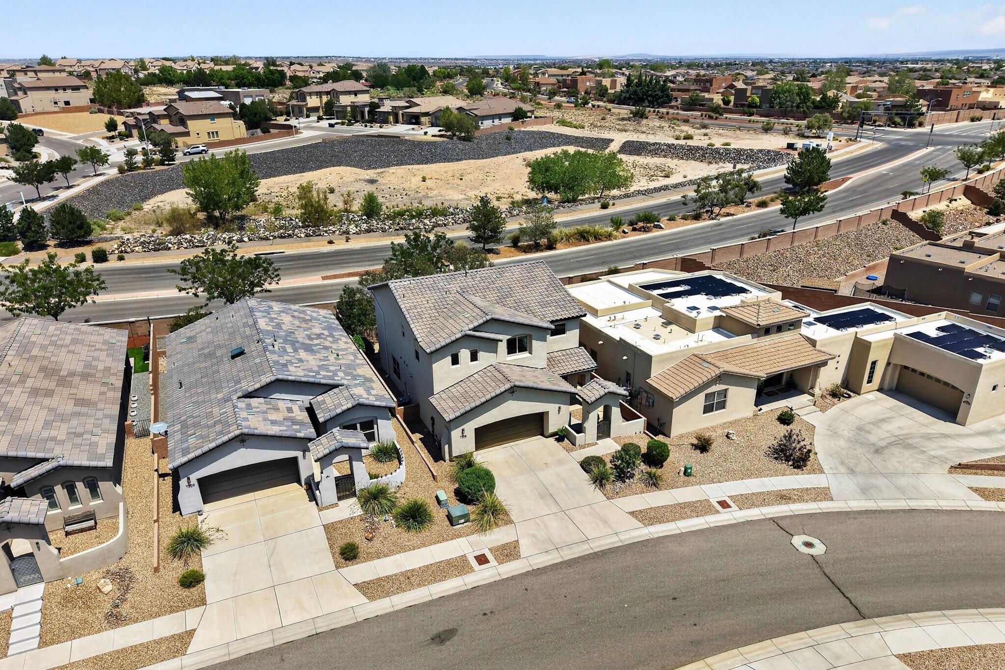 7305 Valle Jardin Lane NW 