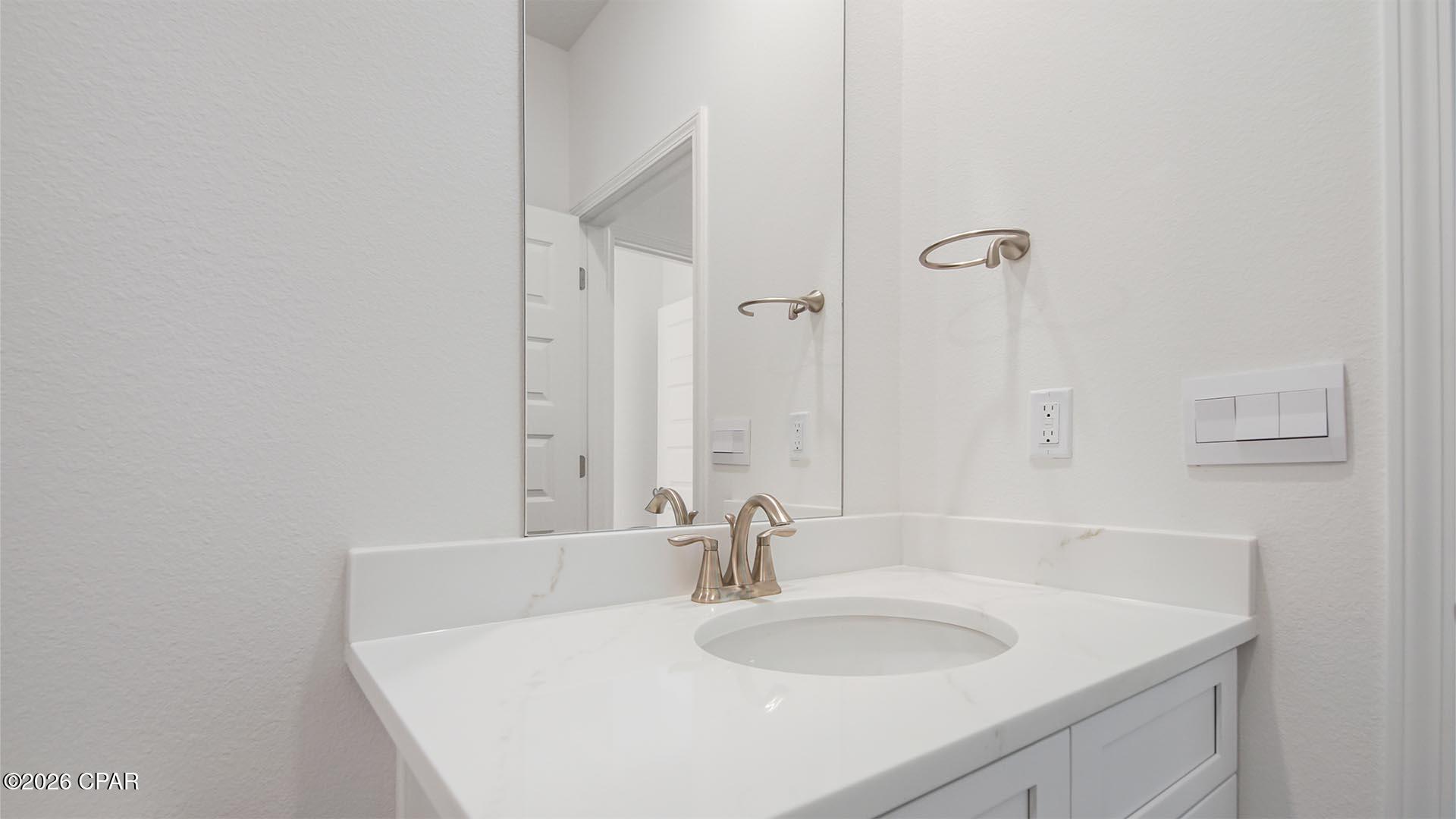 562 Hancock Way, Panama City Beach, FL 32413 thumbnail, photo 19 of 26