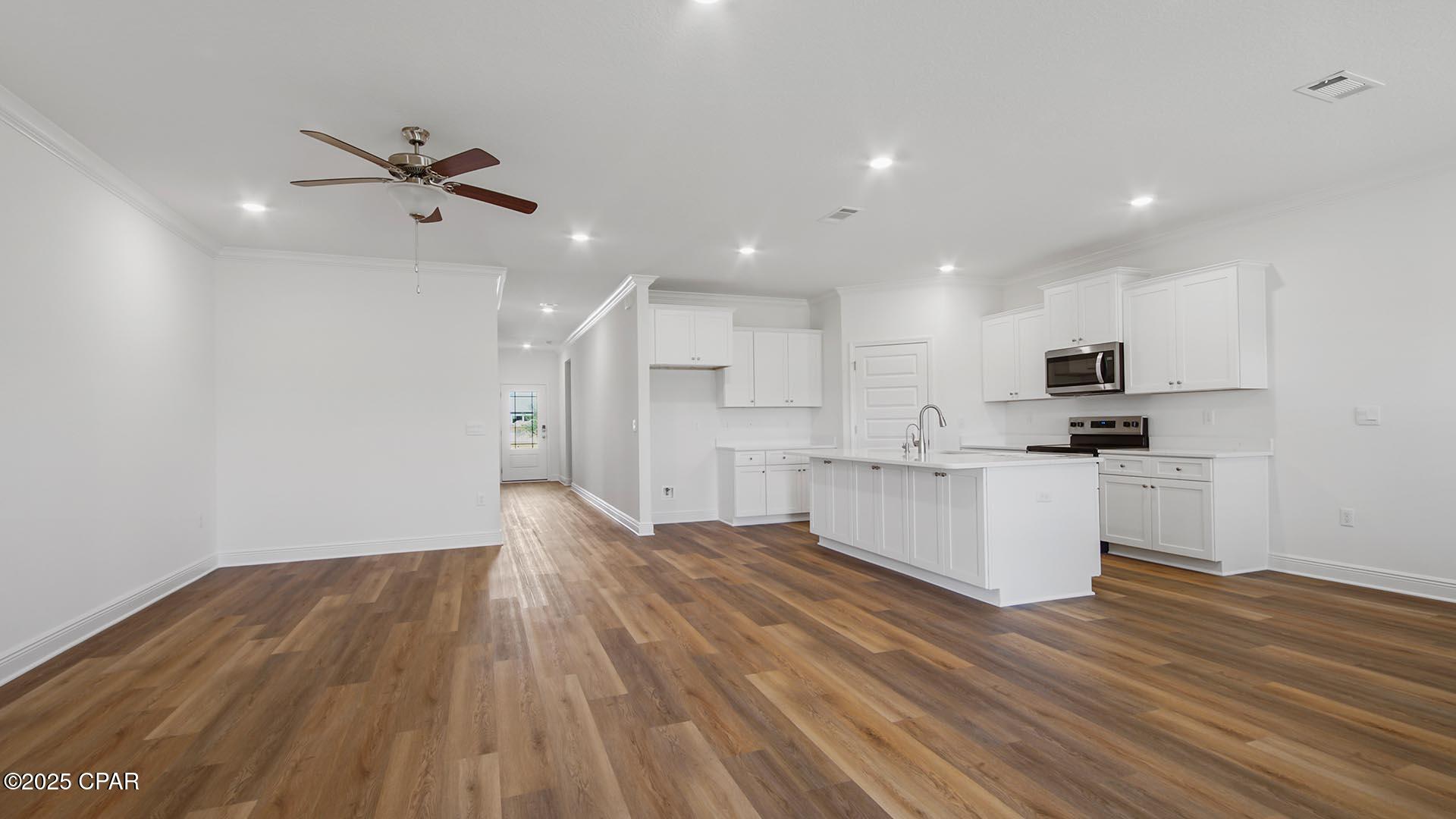 254 Dama Del Mar Way, Panama City Beach, FL 32407 thumbnail, photo 13 of 33