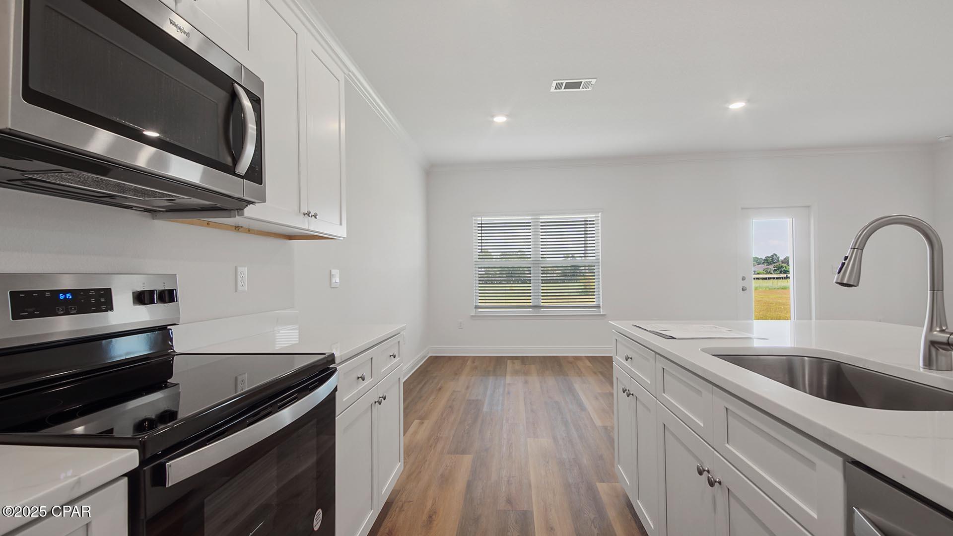 254 Dama Del Mar Way, Panama City Beach, FL 32407 thumbnail, photo 9 of 33
