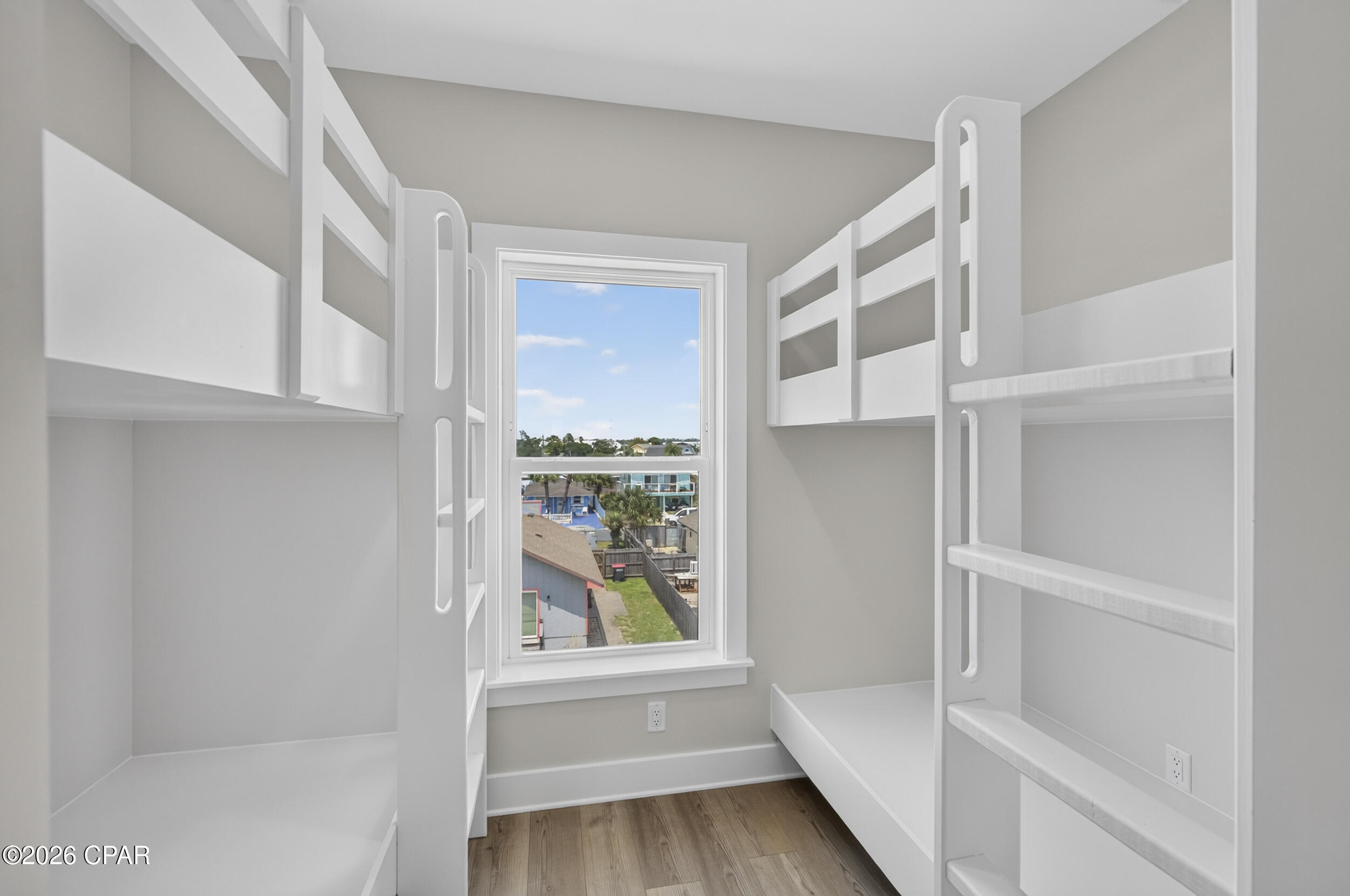 5231 Thomas Drive, Panama City Beach, FL 32408 thumbnail, photo 17 of 42