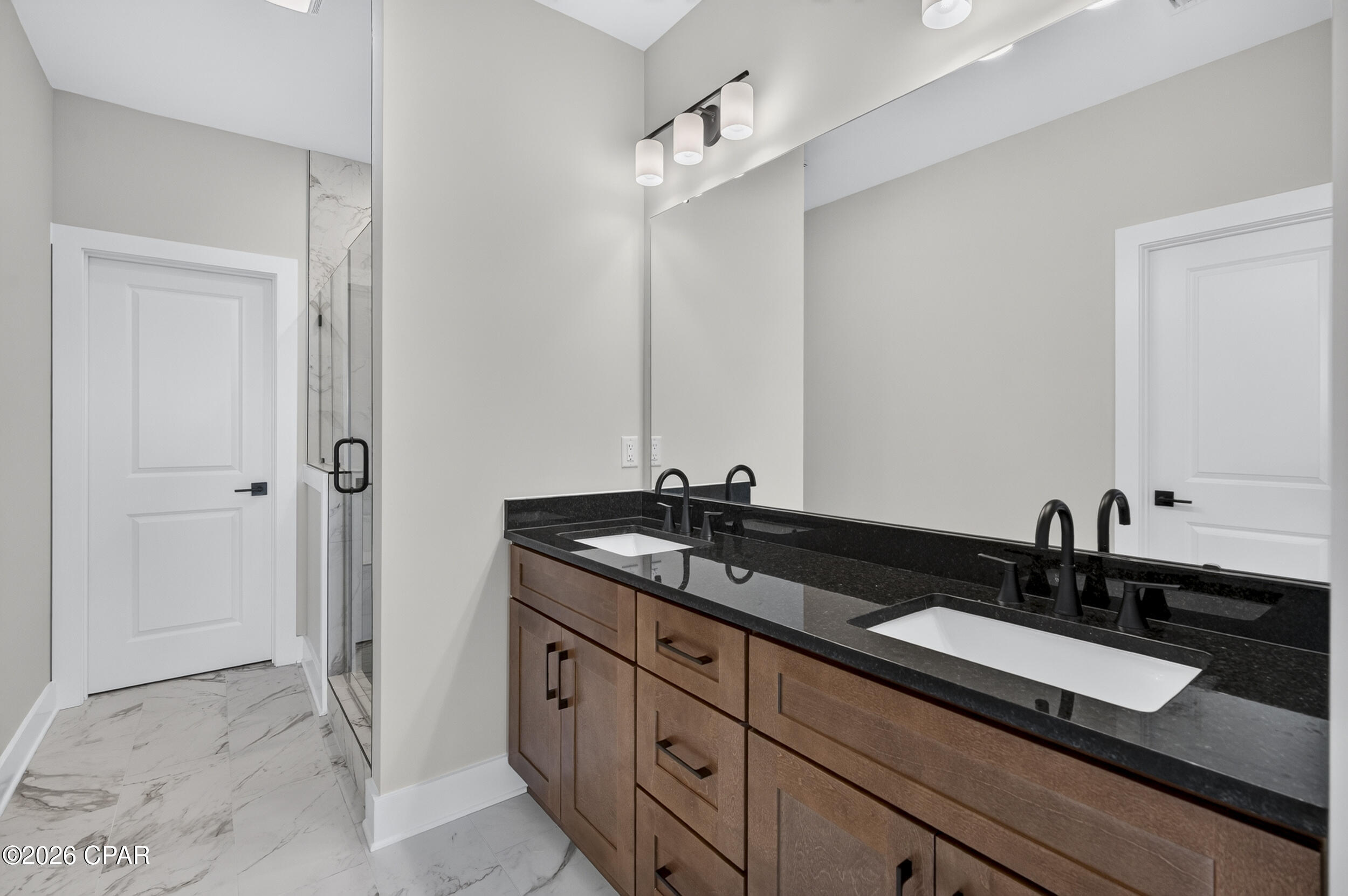5231 Thomas Drive, Panama City Beach, FL 32408 thumbnail, photo 22 of 42