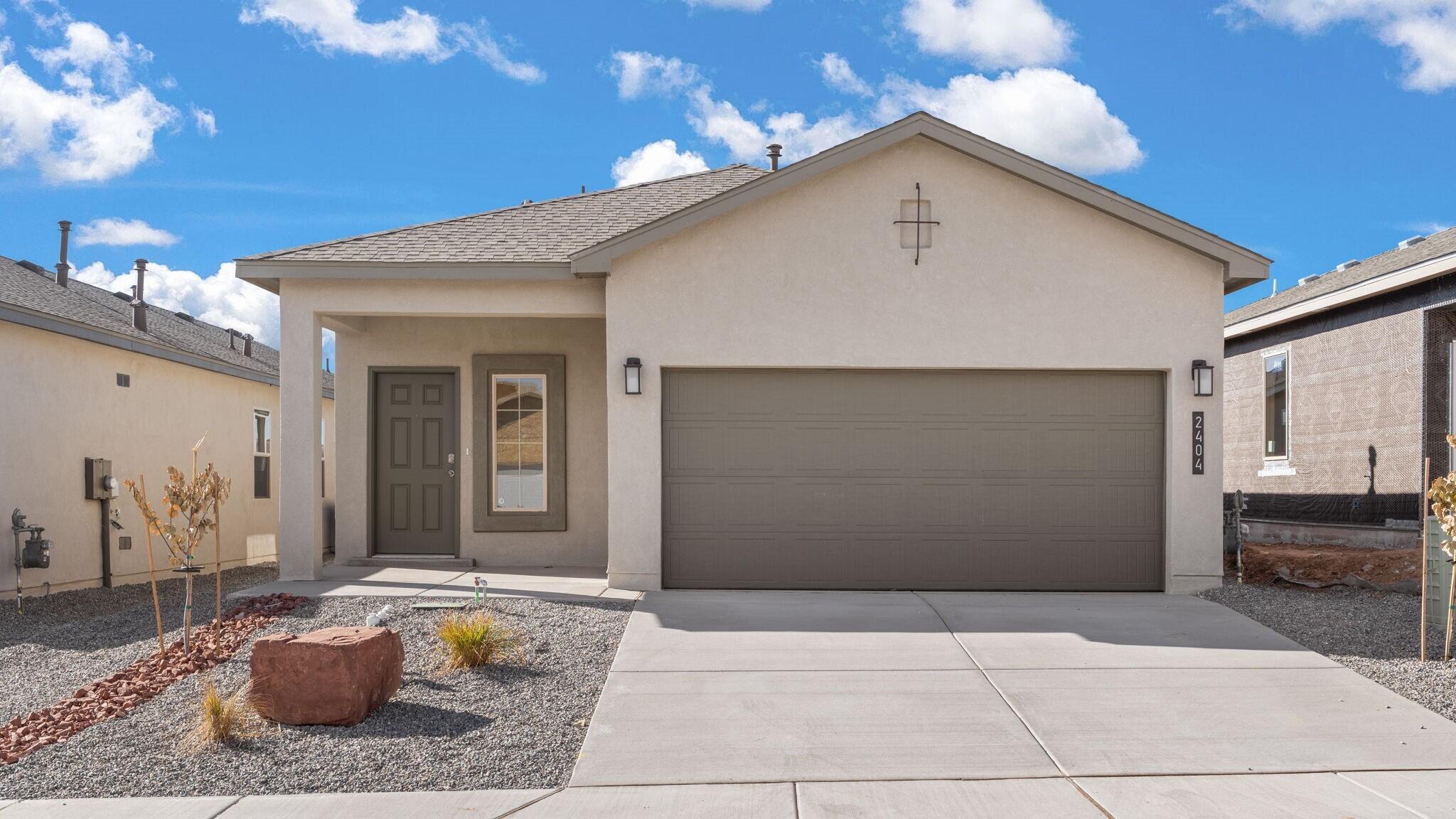 2461 Eglisfield Loop, Rio Rancho NM 87144