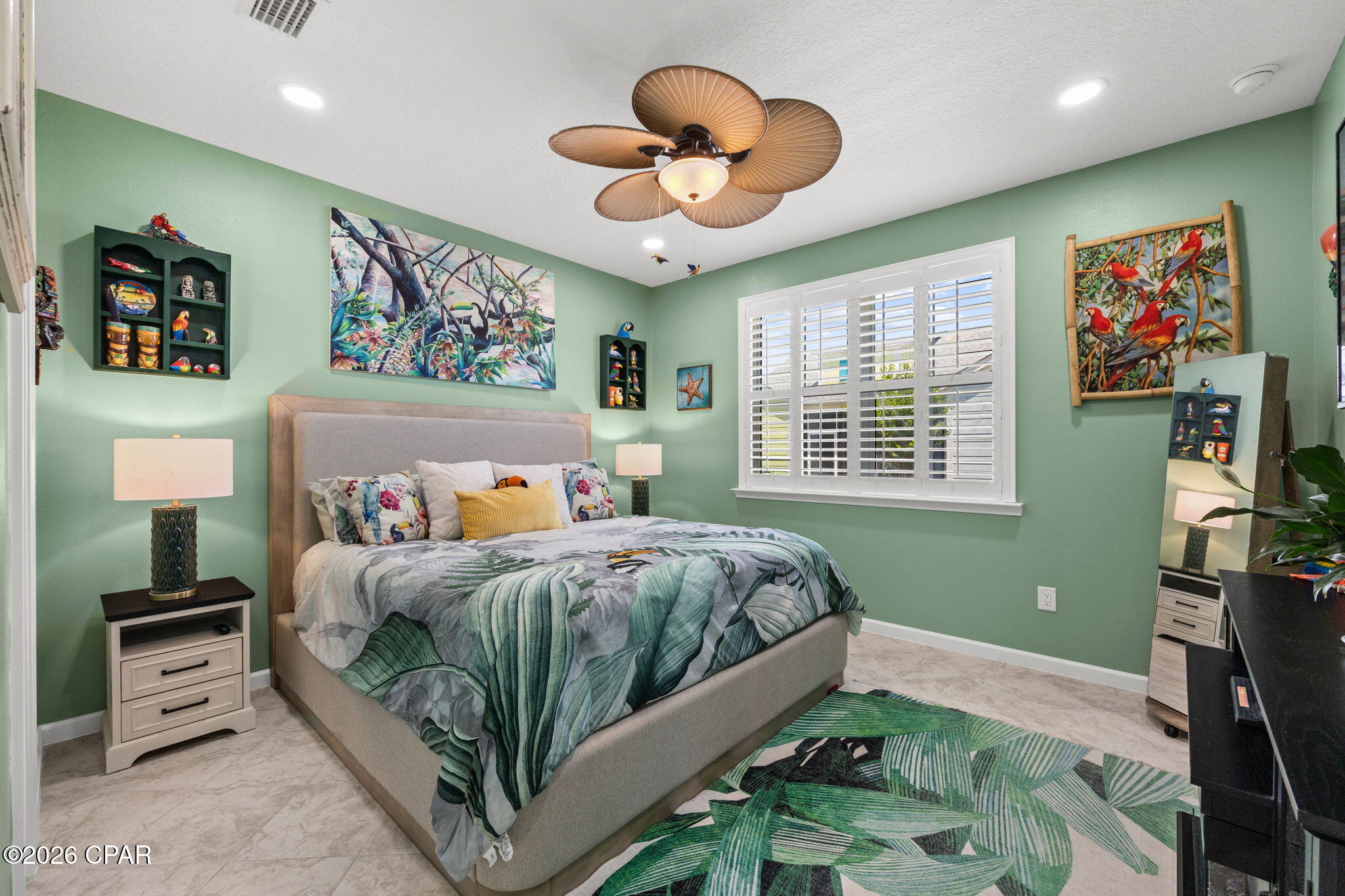 8956 Parrot Place, Panama City Beach, FL 32413 thumbnail, photo 19 of 86