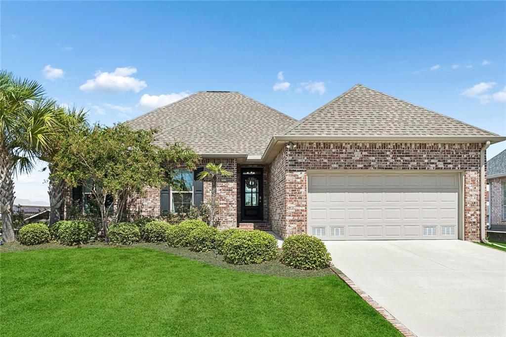 Photo 2 of Sale Pending at 236 Moonraker Dr, Slidell, LA 70458 | MLS# 2572018 | Listing updated on 2026-09-02