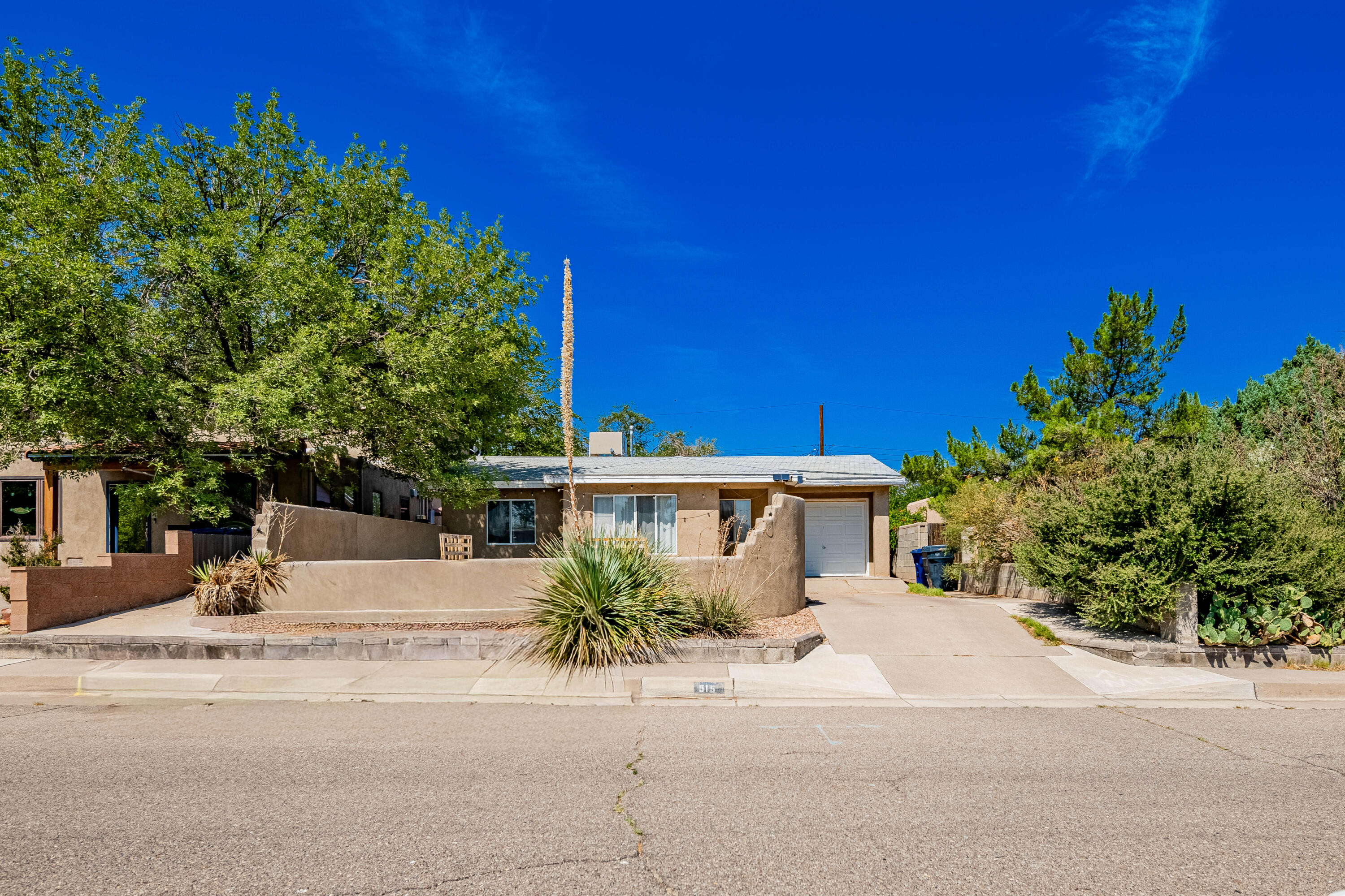 515 Graceland Drive, Albuquerque NM 87108