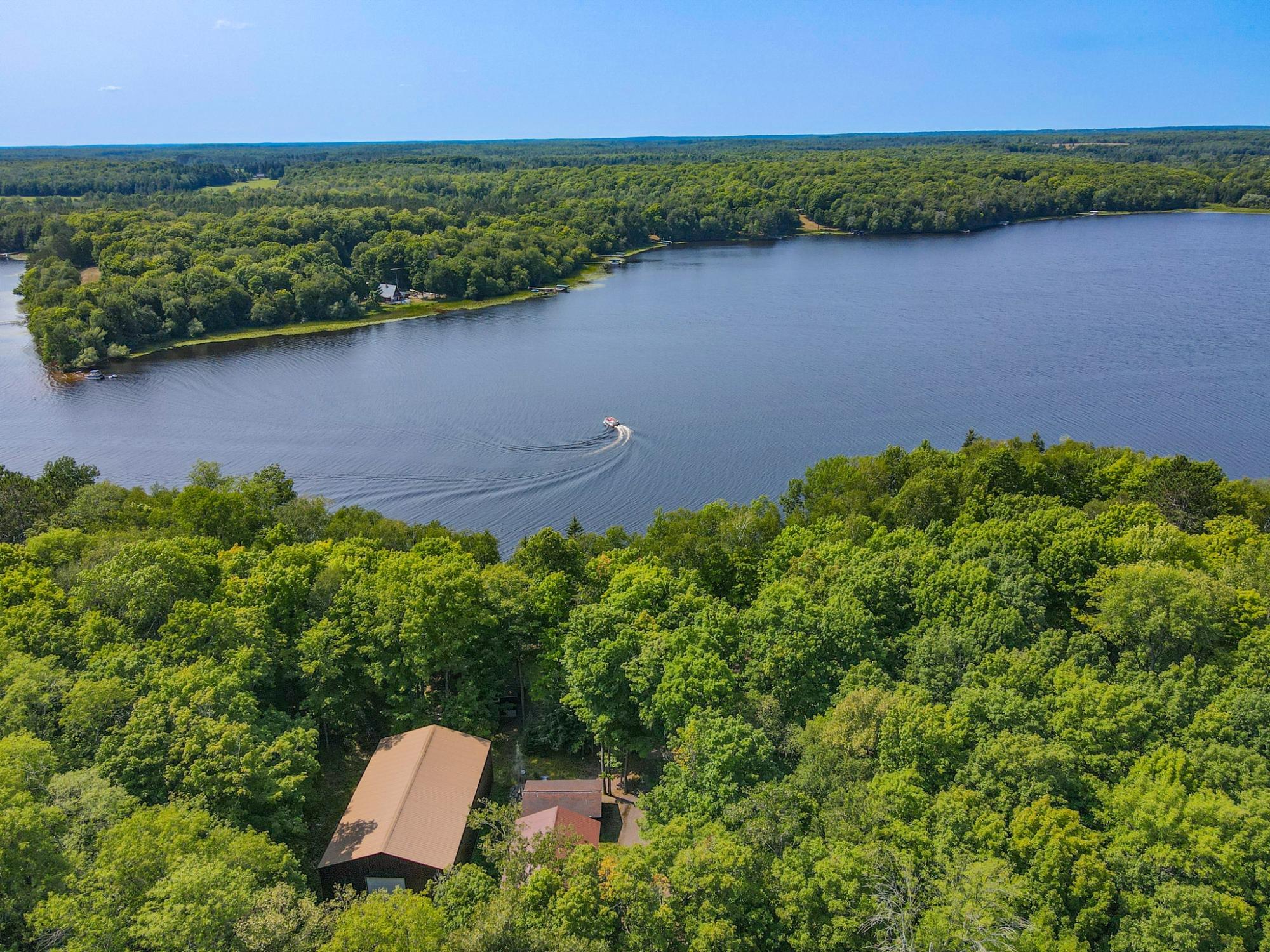 Butternut Lake MC Property N16553 Lakeshore Dr Photo 4