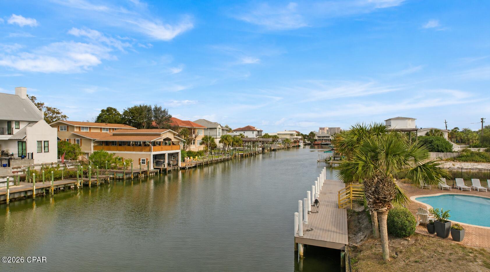 Photo 1 of Single family home for sale at 521 Gulf Shore Dr, Destin, FL 32541 | MLS# 793884 | Listing updated on 2026-08-31
