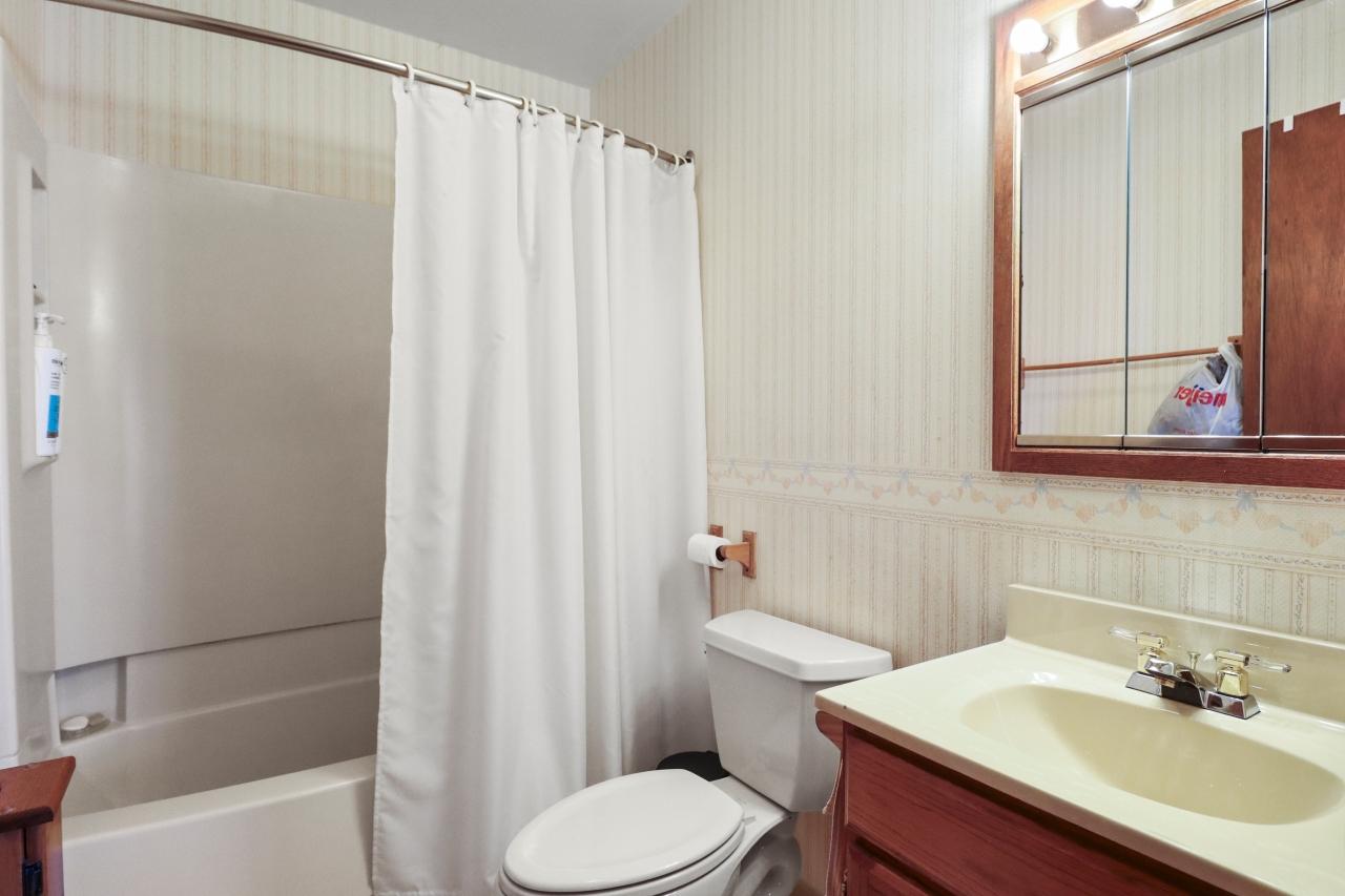 Little Portage Lake Property 4922 Yellow Brick Ln Photo 14