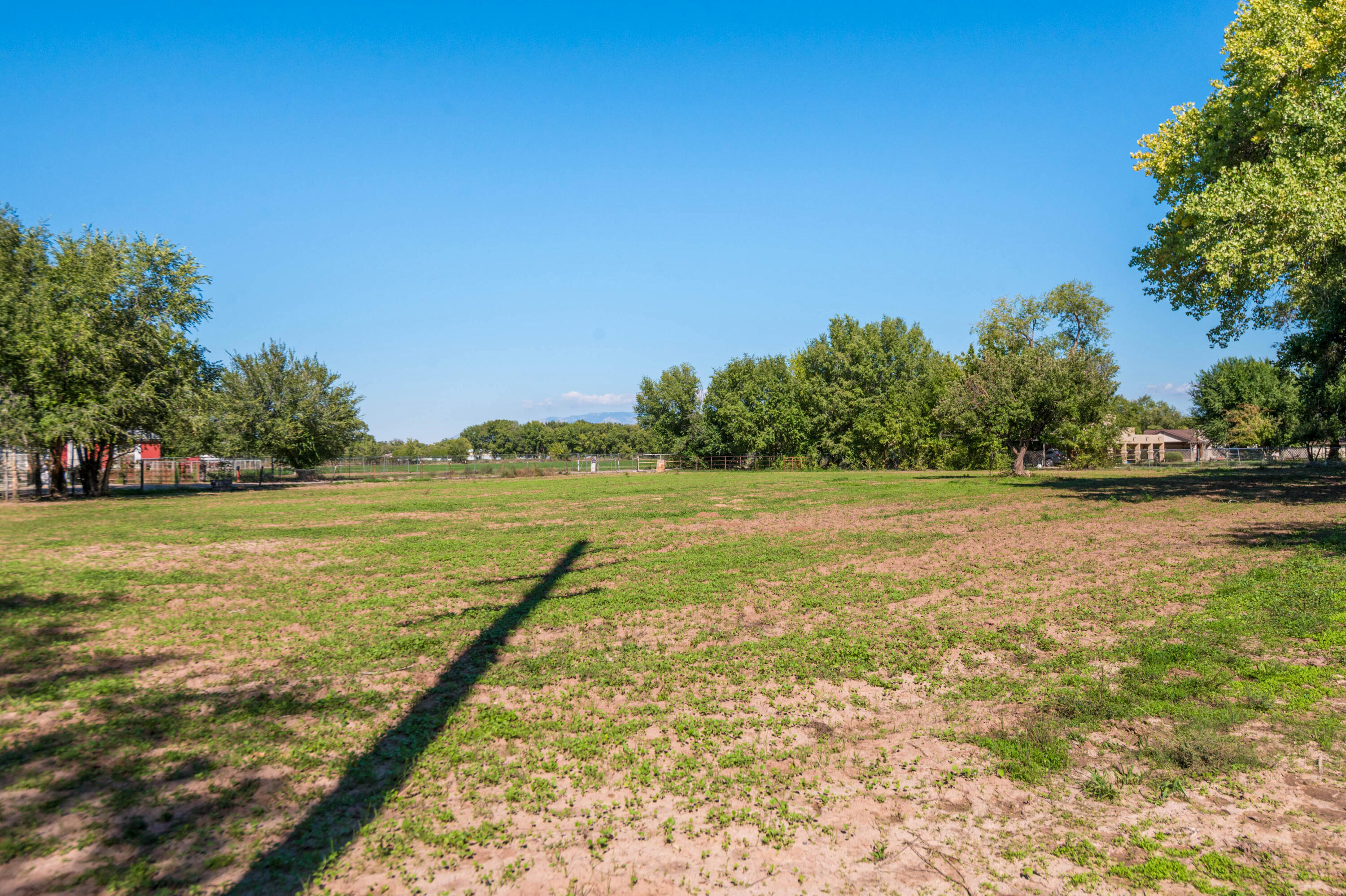 Photo 3 of House for sale at 2226 Paul Rd SW, Albuquerque, NM 87105 | MLS# 1108973 | Listing updated on 2026-10-10