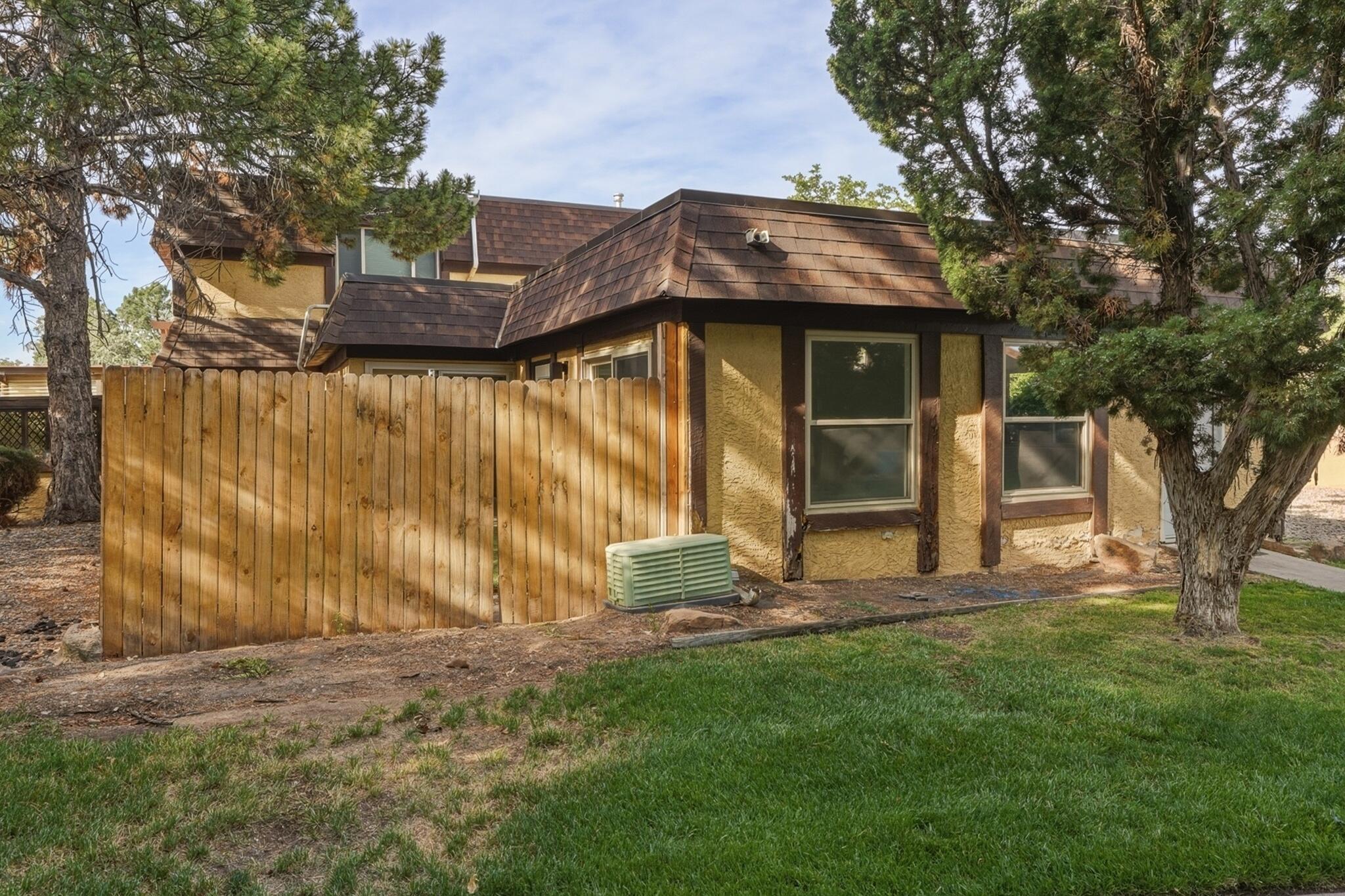 2nd image of 8437 Heights Rd Ne #8A, Albuquerque, NM 87111 | MLS# 1108987