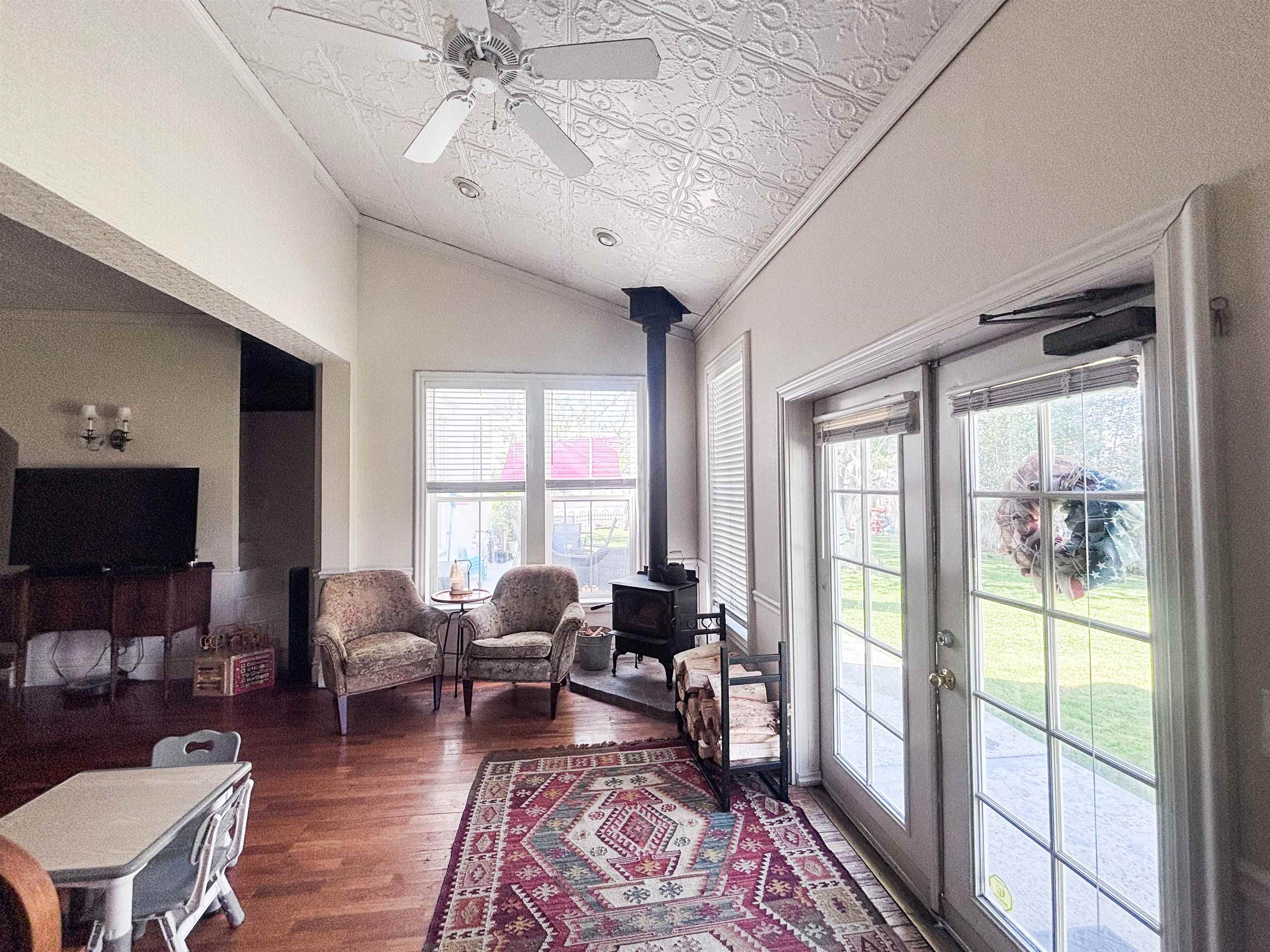 Property Photo 17