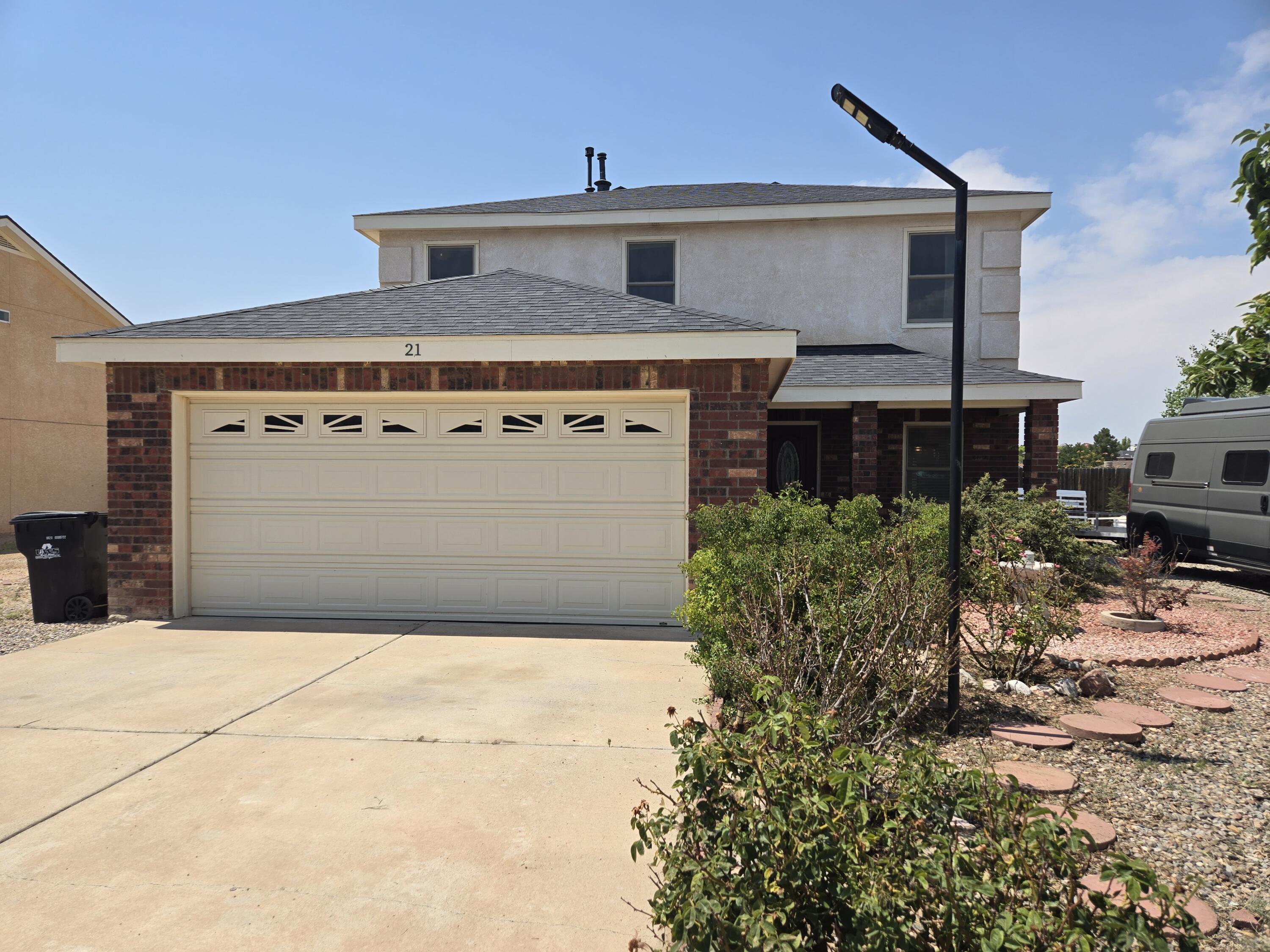 21 Juniper Avenue 