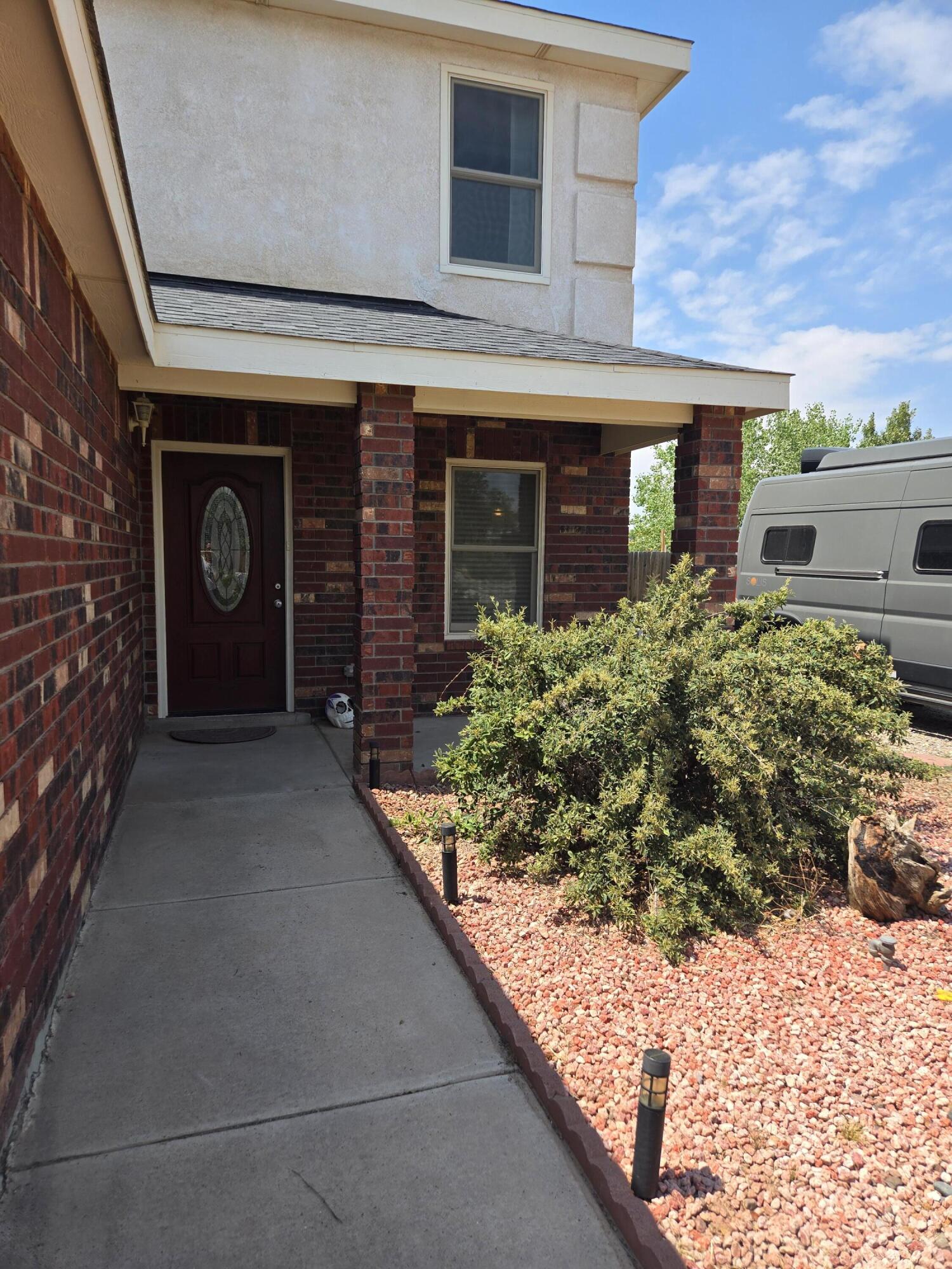 21 Juniper Avenue 