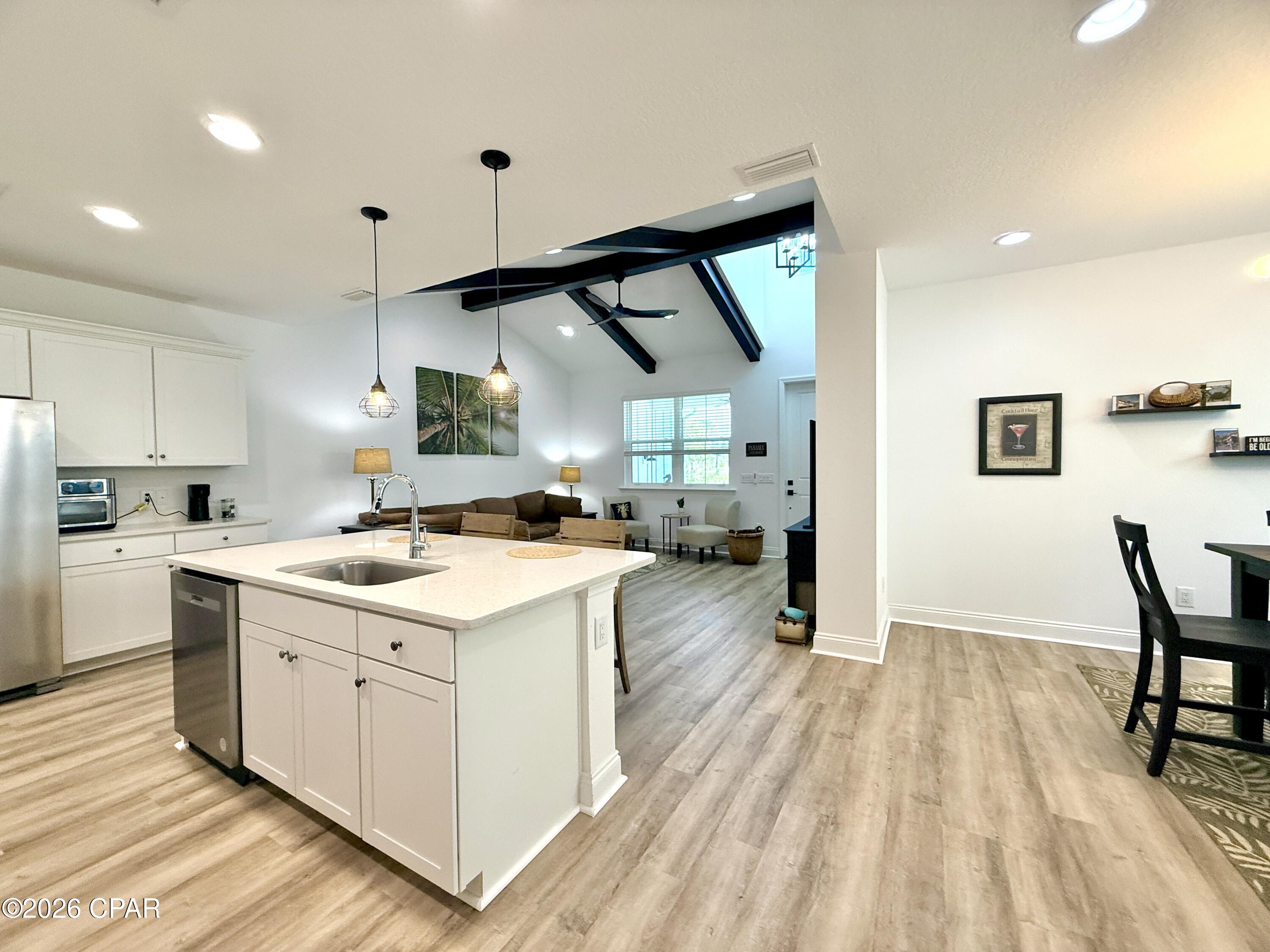 8994 Parrot Place, Panama City Beach, FL 32413 thumbnail, photo 10 of 75