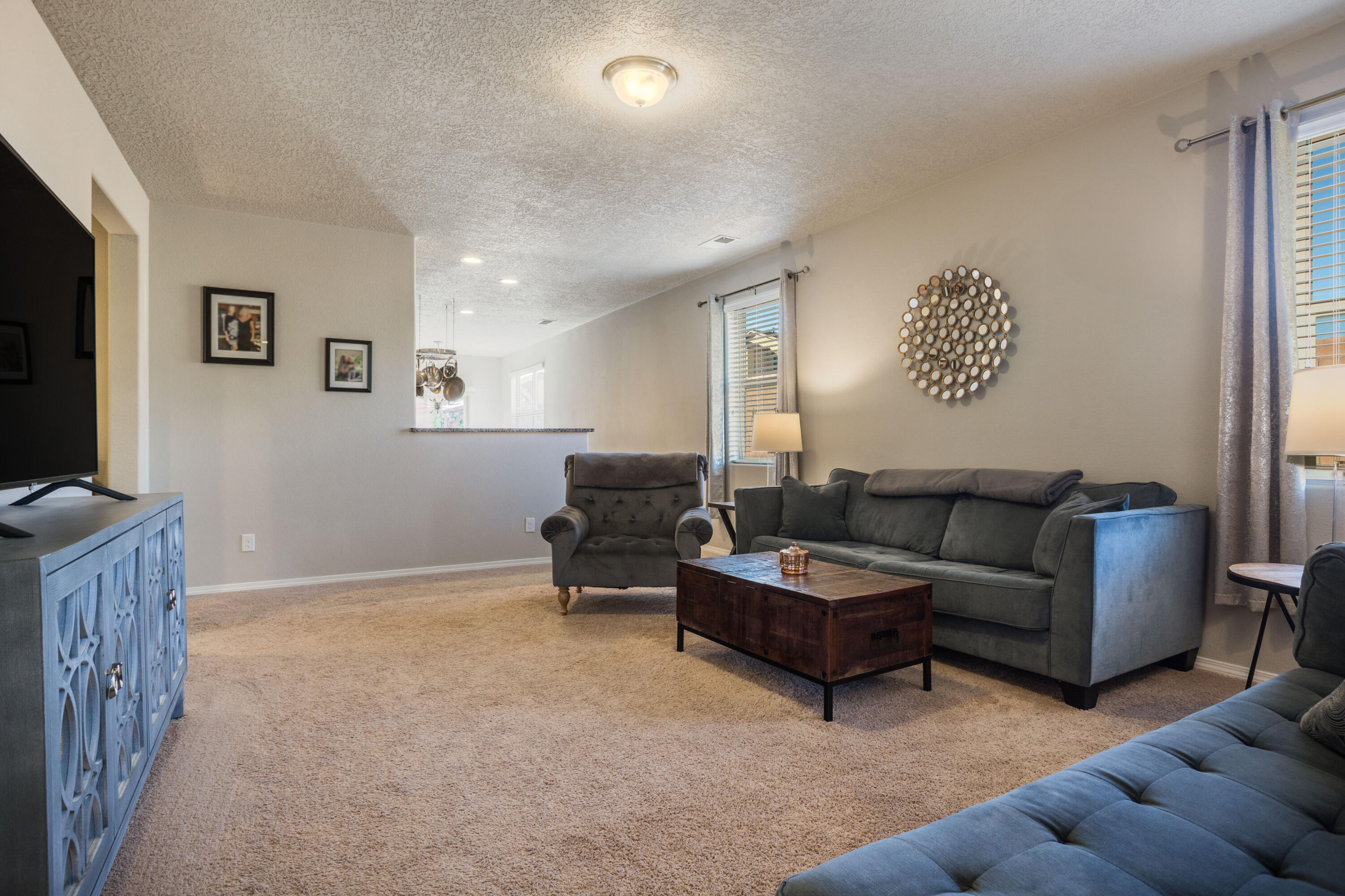 4th image of 5917 Colfax Pl Ne, Rio Rancho, NM 87144 | MLS# 1109028