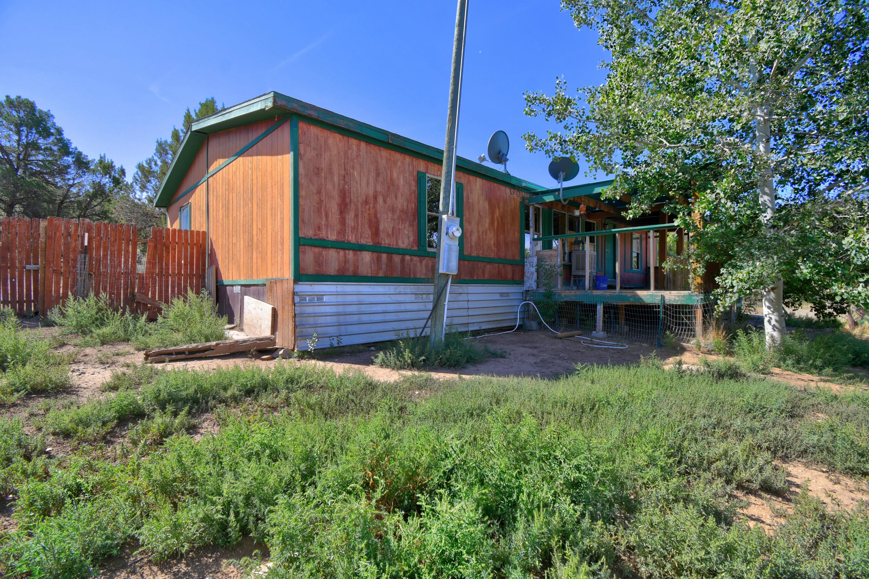 Photo 1 of Sale Pending at 182 County Rd A102, Edgewood, NM 87015 | MLS# 1109038 | Listing updated on 2026-09-04