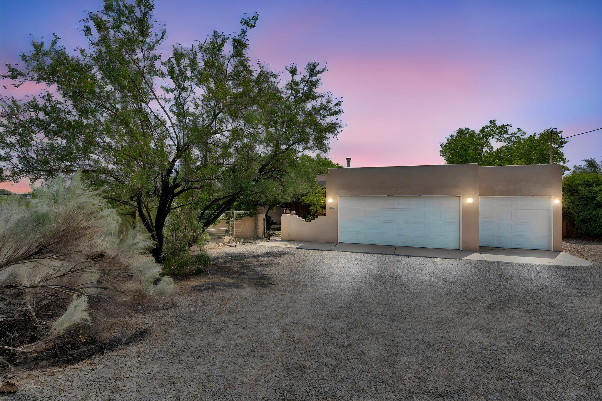 2nd image of 115 El Rey Dr Nw, Corrales, NM 87048 | MLS# 1109054