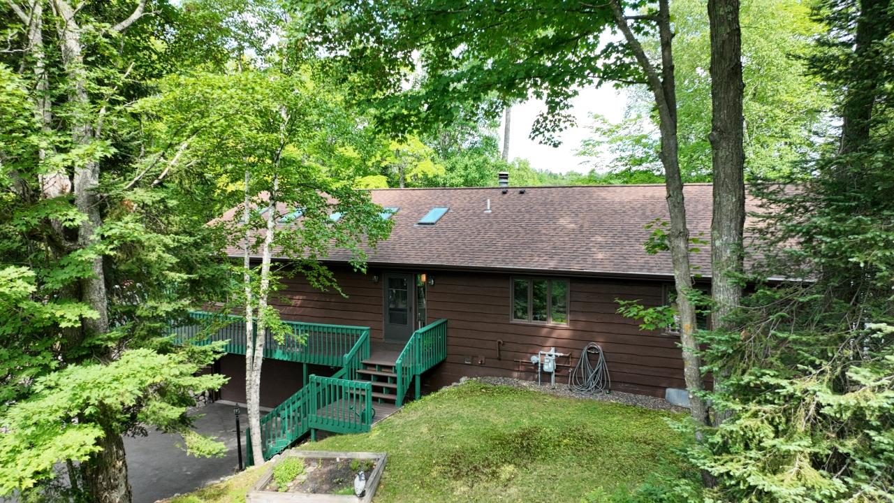 Papoose Lake Property 7067 Island View Rd Photo 4
