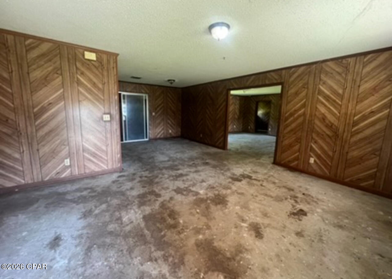 4th image of 2231 Porter Ave, Grand Ridge, FL 32442 | MLS# 794030