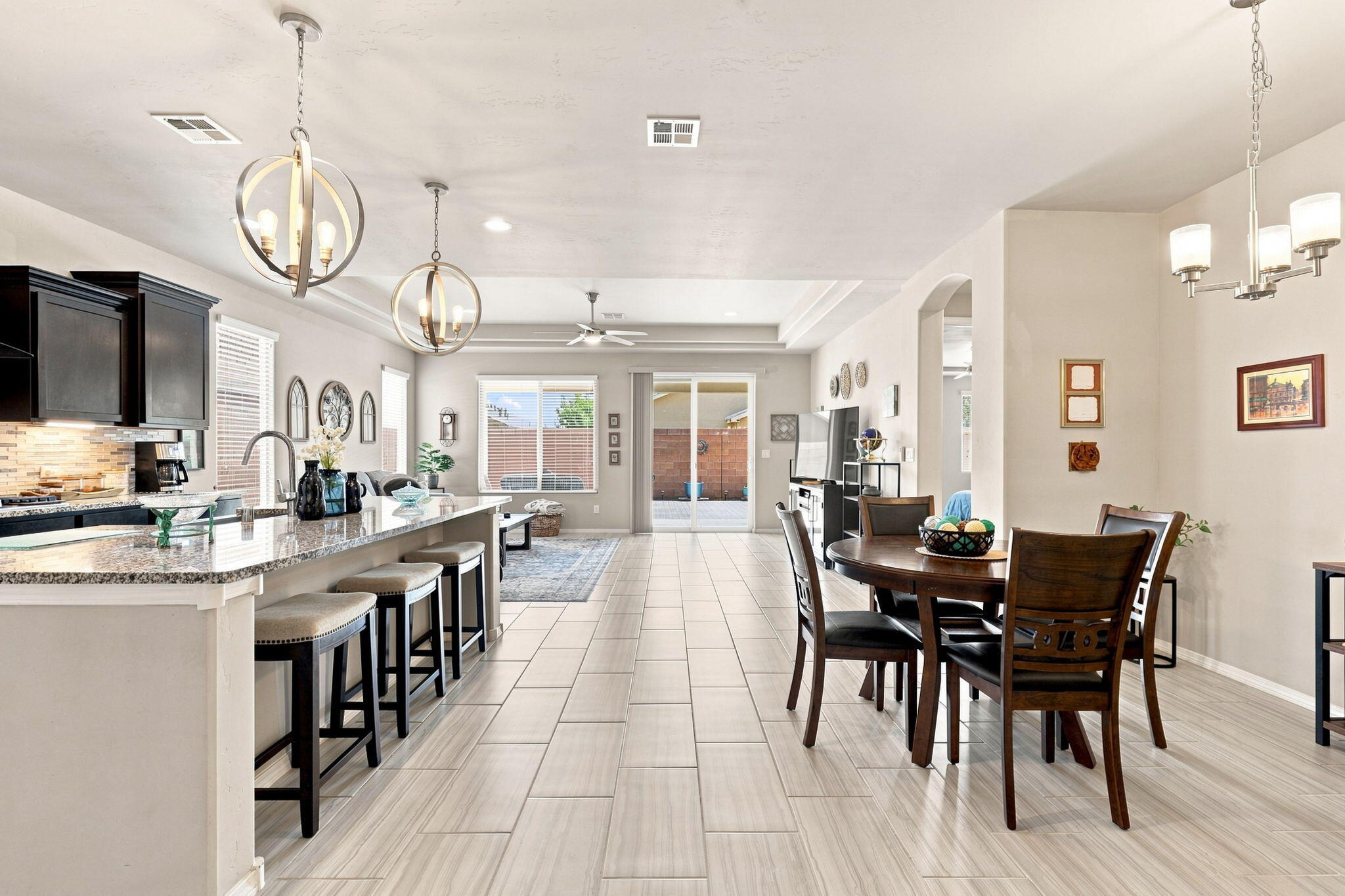 5th image of 6329 Kestrel Dr Ne, Rio Rancho, NM 87144 | MLS# 1109099